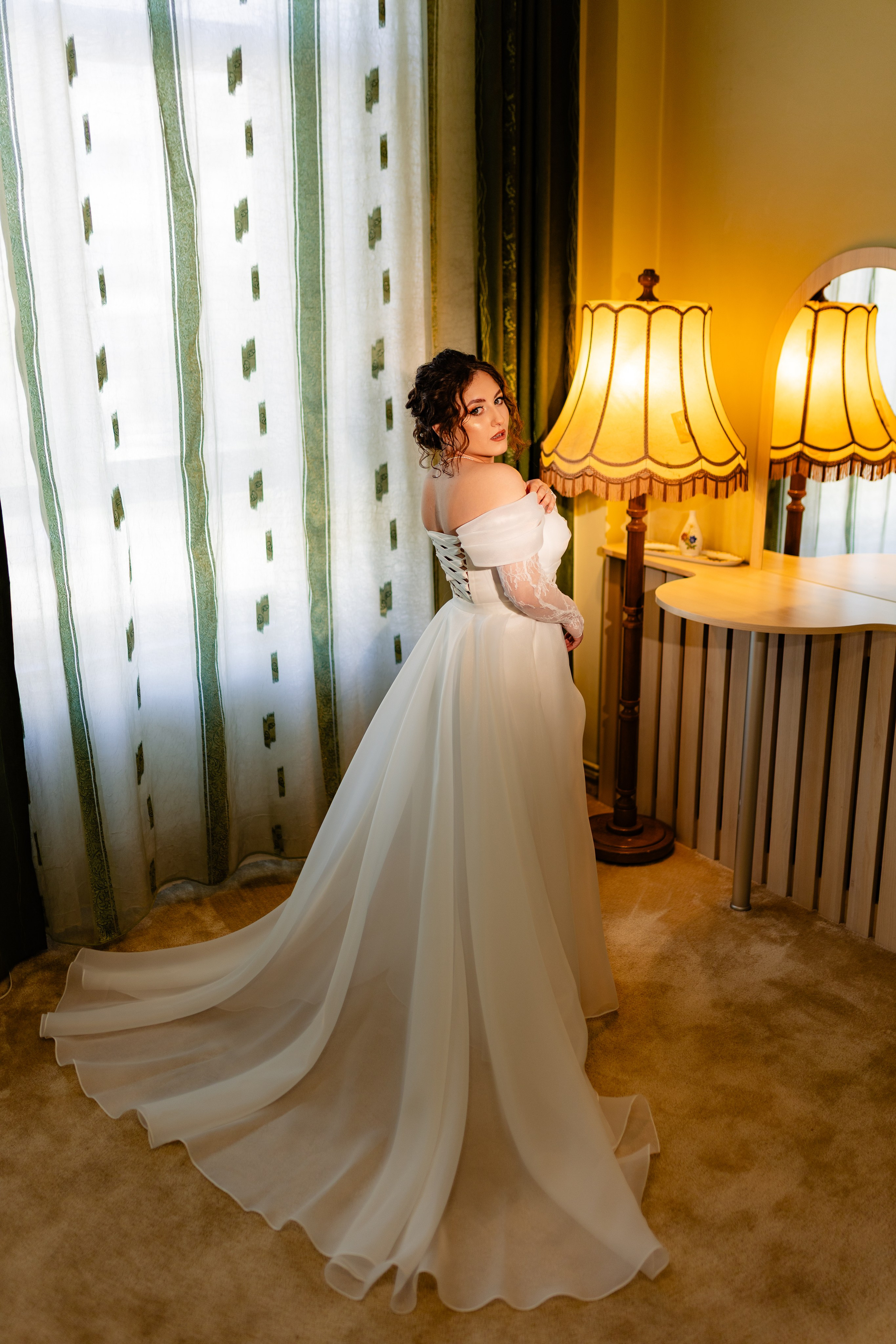 Anca & Mihai. Hello, I’m Catalin Baloi, I’m a professional wedding, baptism, engagement and photoshoot photographer