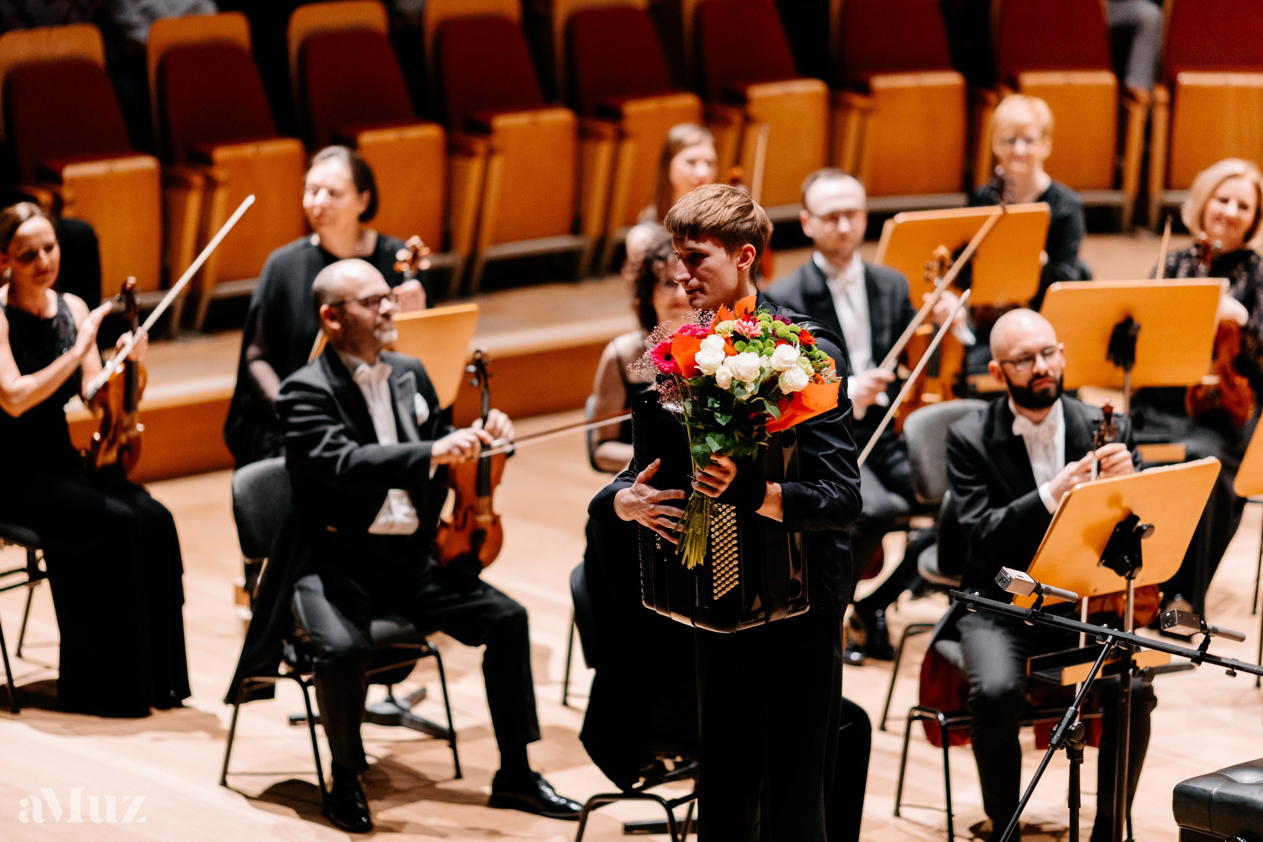 Koncert dyplomantów aMuz w Polskiej Filharmonii Bałtyckiej. Fotograf Ślubny Warszawa - Sesje Biznesowe Rodzinne Eventy