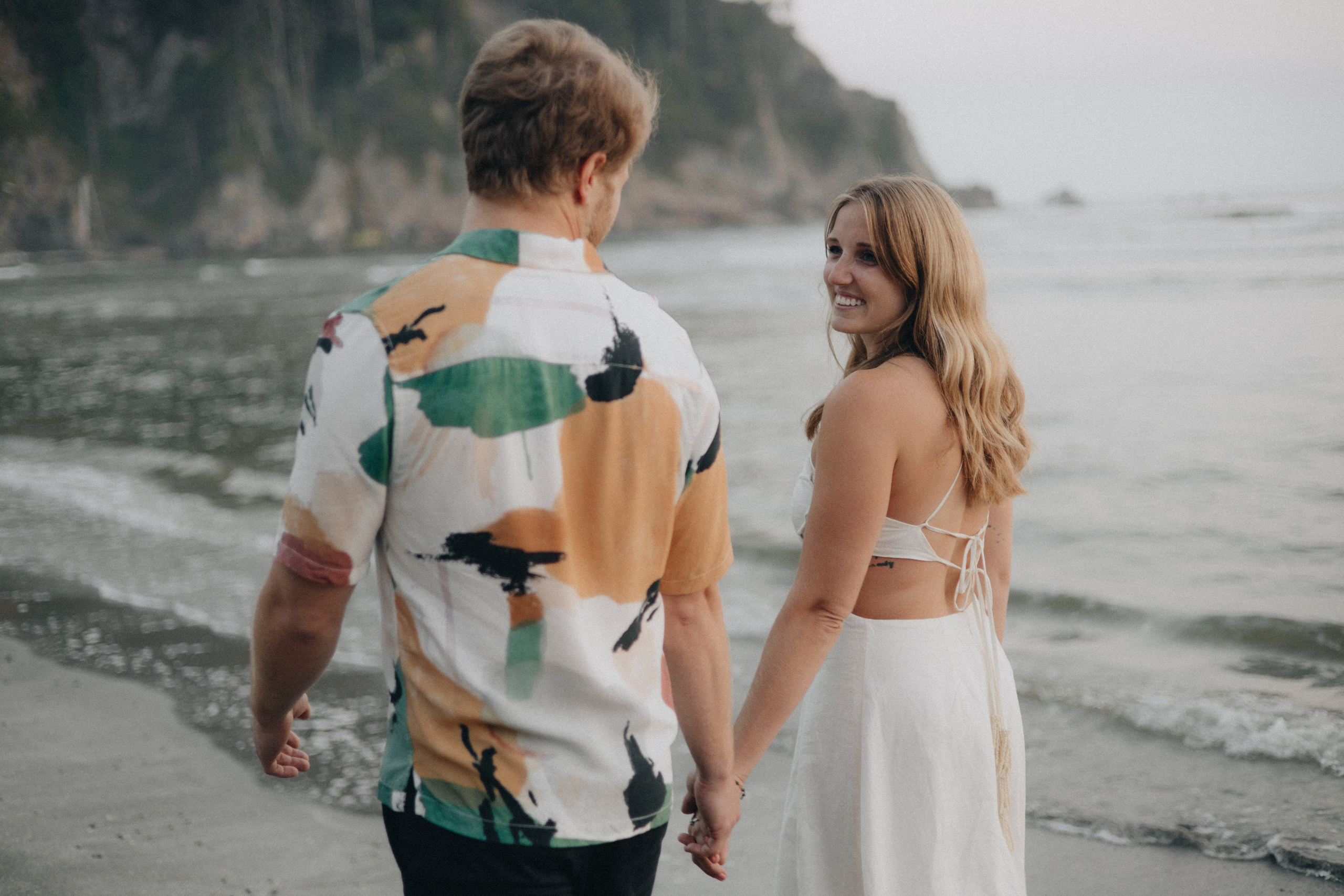 Engagement Photography at Cannon Beach | Jessie & Isaac's Session by Georgy Shishkin | Capturing Moments in Portland, Seattle, Bend & Oregon. Capturing Love in the Heart of the Pacific Northwes
