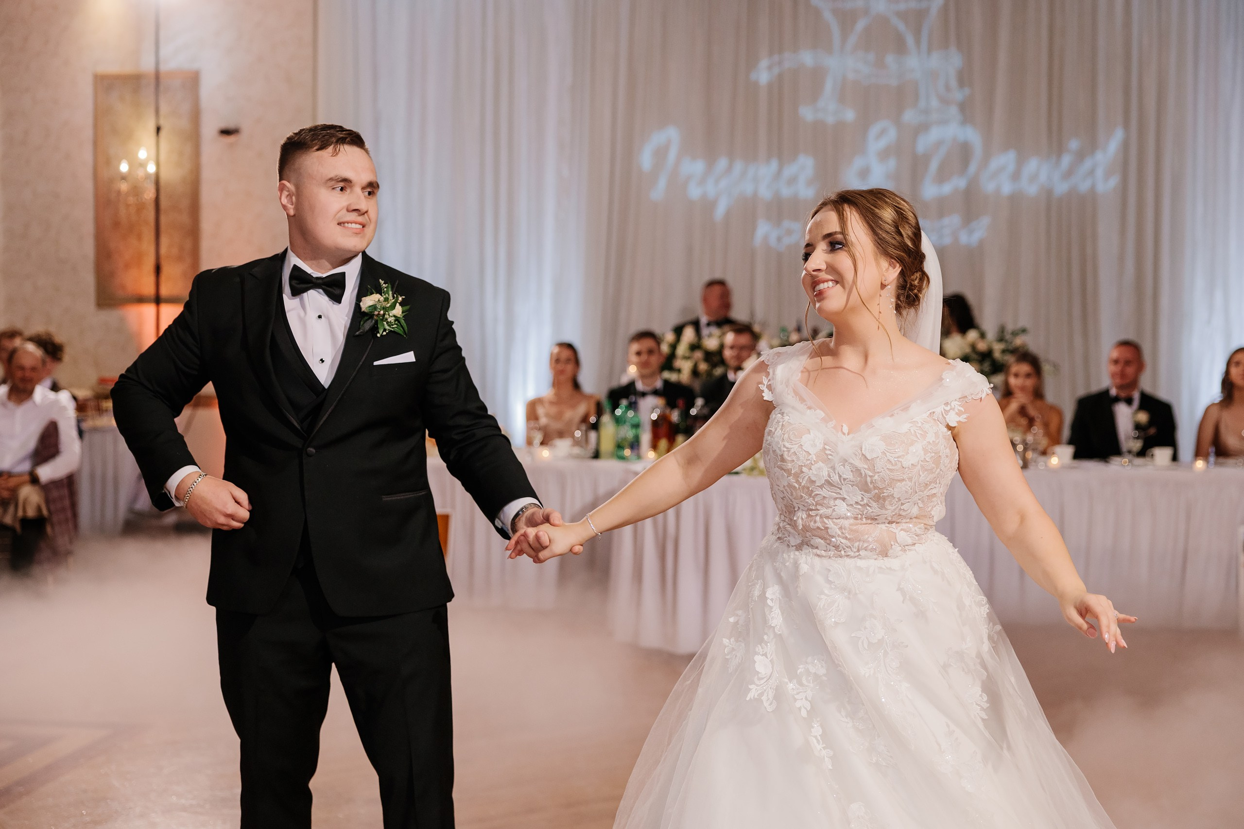 05.10.2024 Wedding. Wedding family event photographer in Chicago Nick Yushevich