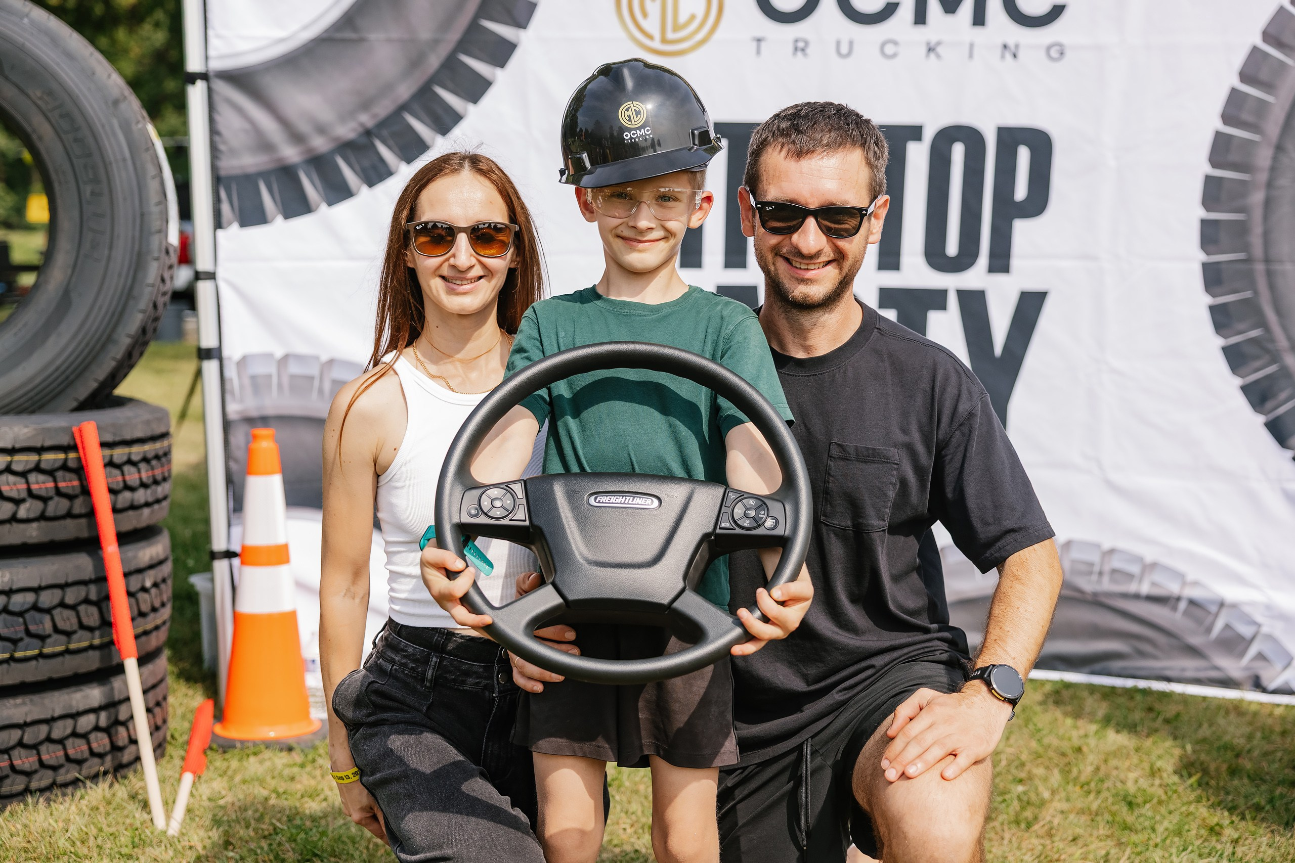 OCMC 09.13.2025. Wedding family event photographer in Chicago Nick Yushevich