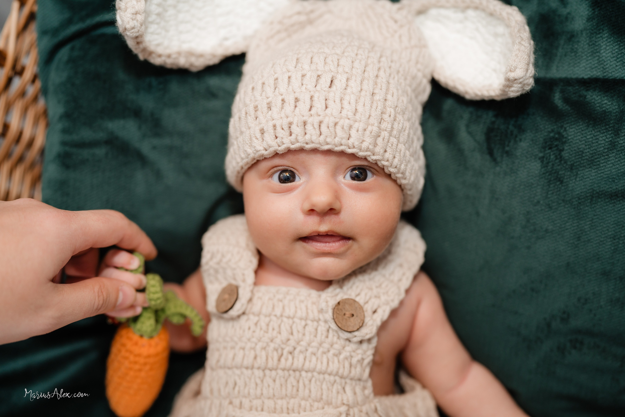 Micutul Mathias - Cel mai distractiv botez. Marius Alex fotograf de eveniment si portret din Suceava
