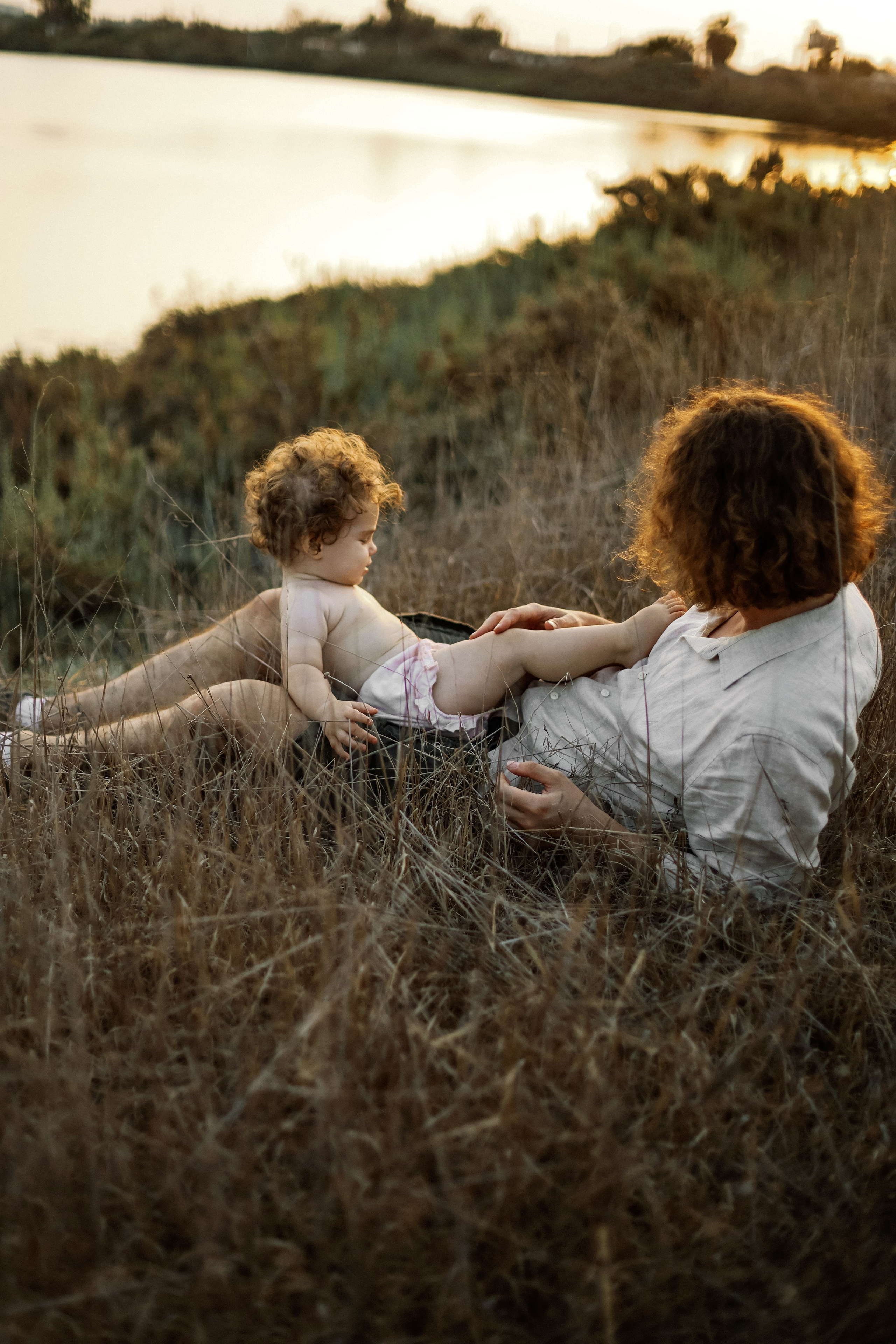 Little curls in Atlit. Family photographer in Israel