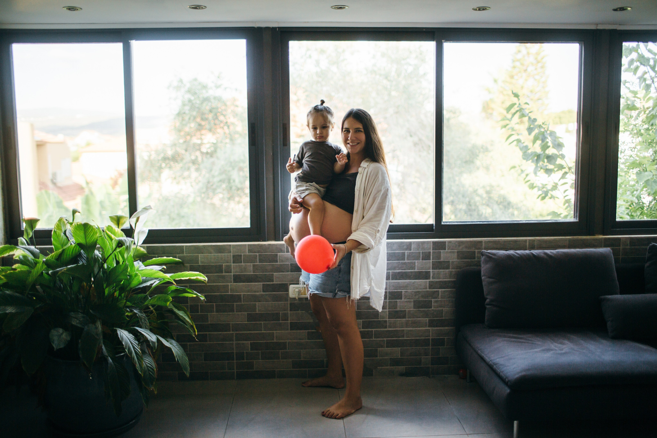 Home story. Family photographer in Israel