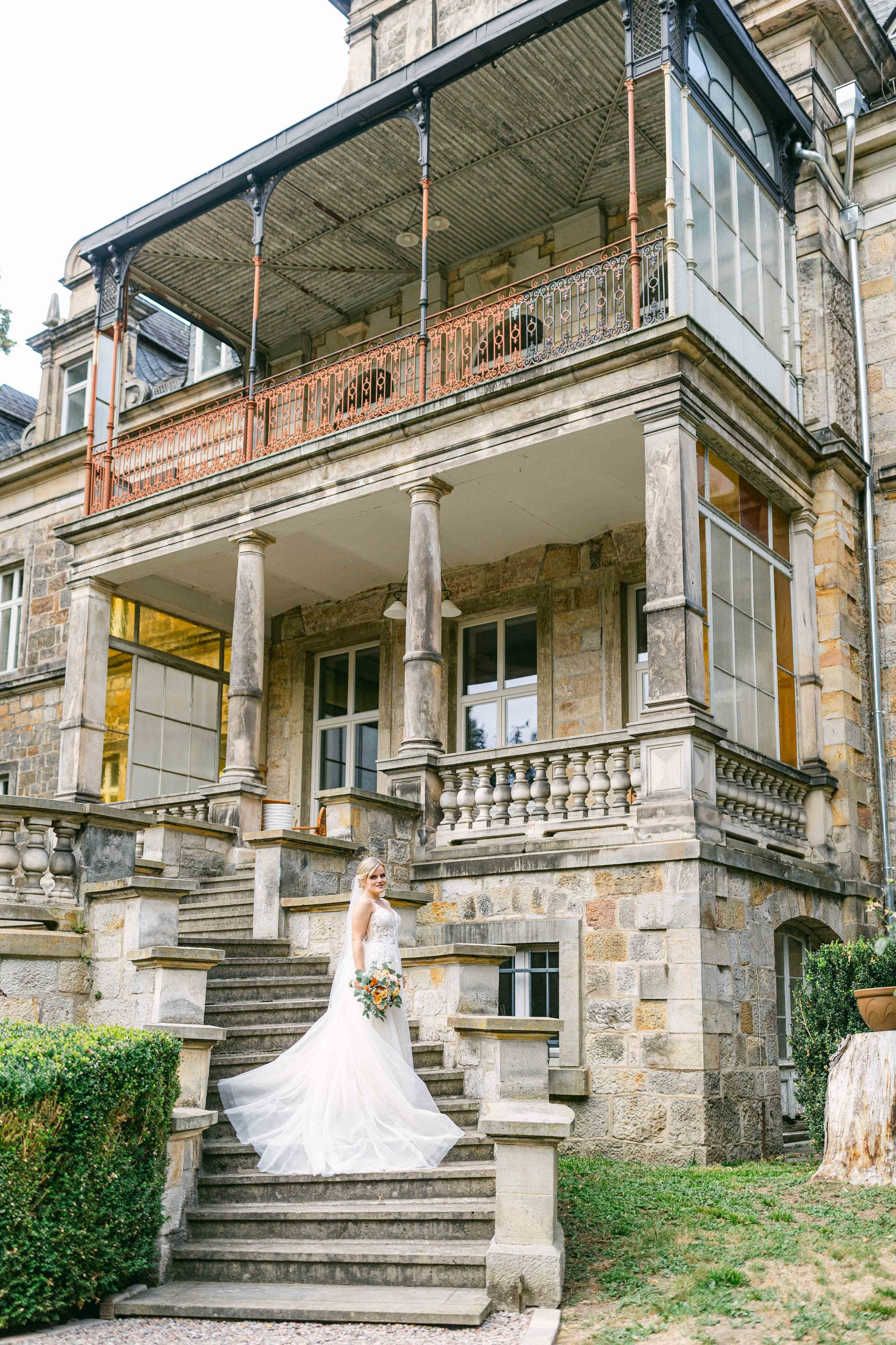 Brautpaar bei ihrer Hochzeit im Rittergut Voldagsen