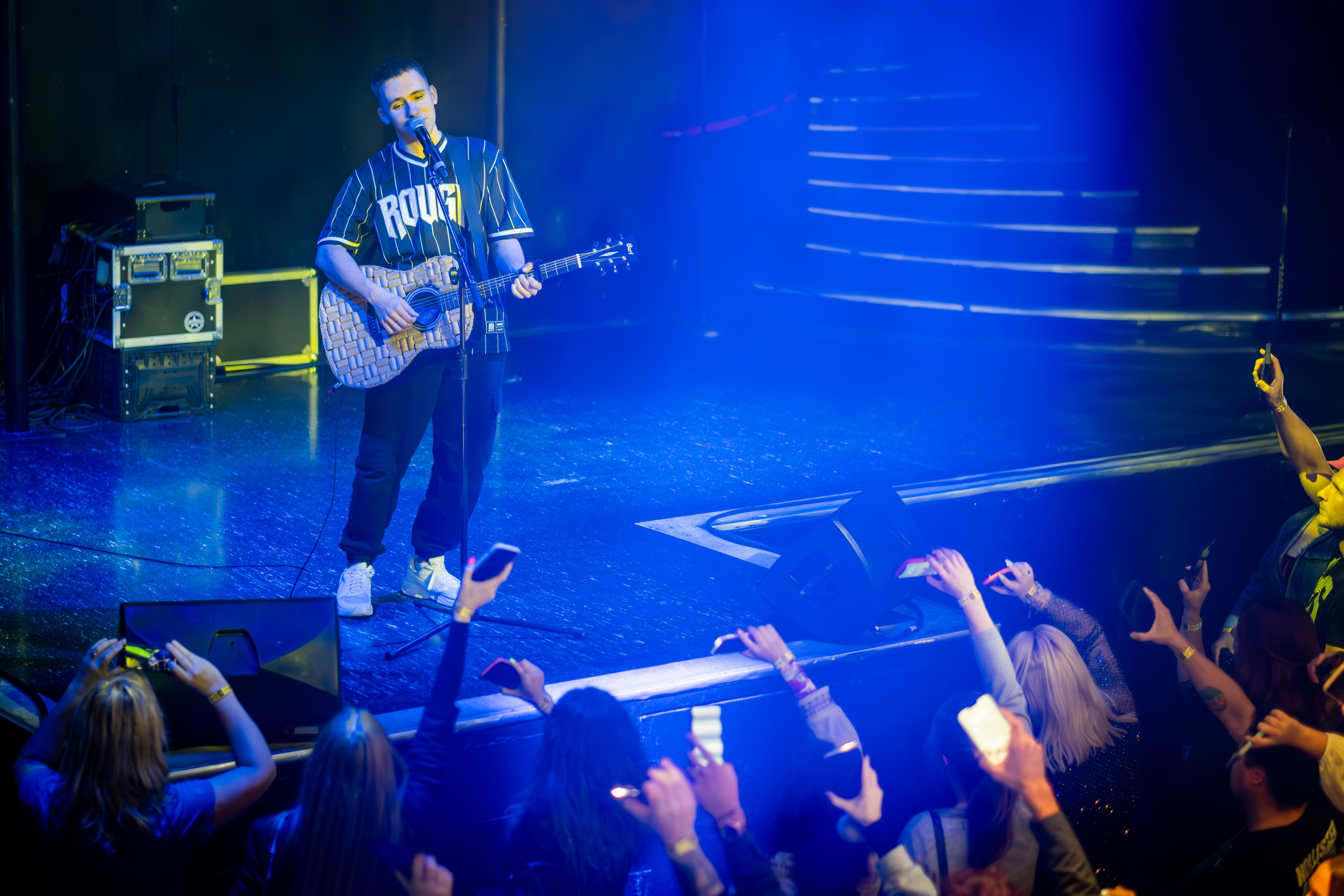 SHUMEI_YAKTAK_QUESTPISTOLS / 2023. Reportage concert portrait photography in the San Francisco Bay Area