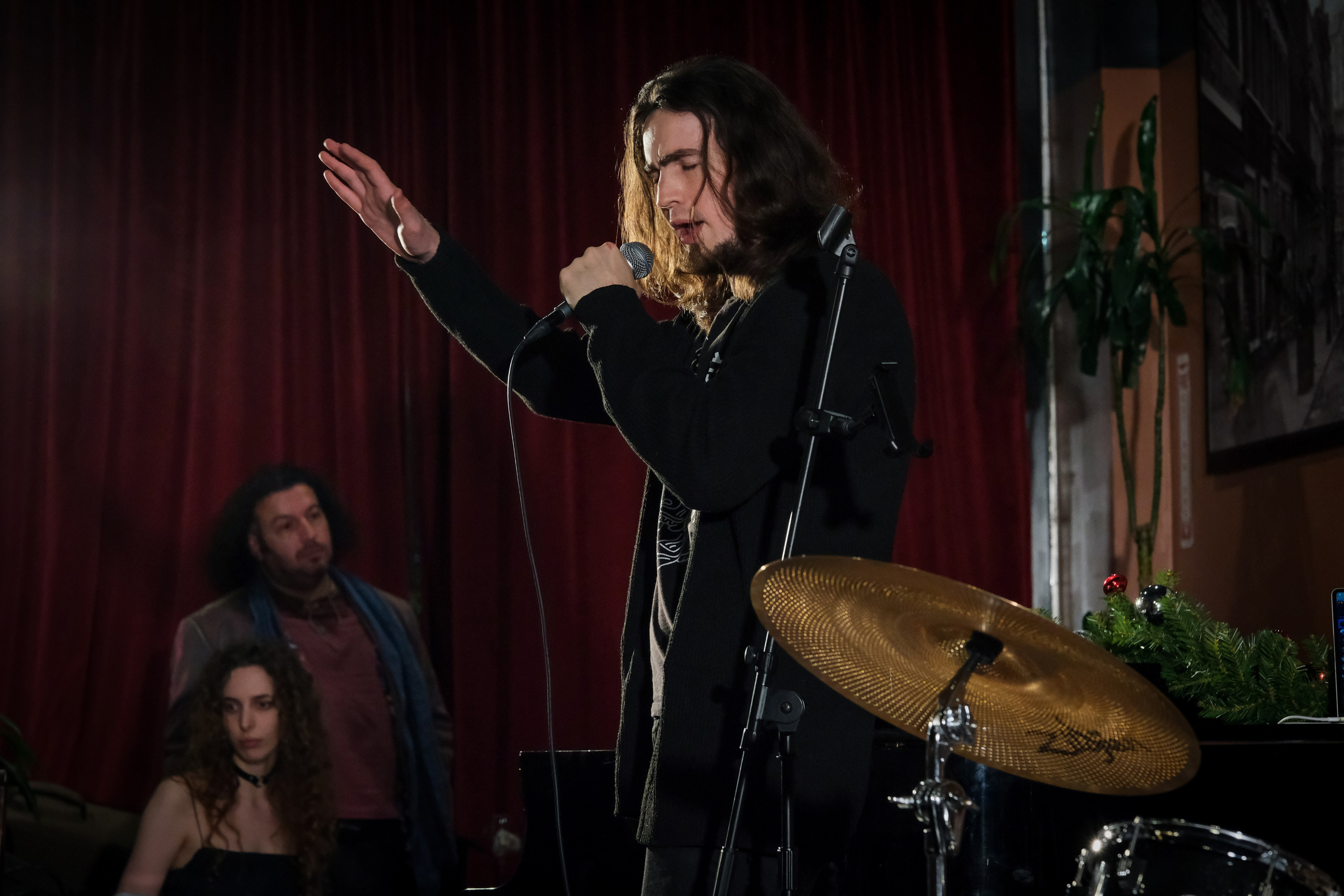 РОЖДЕСТВО / ЖЕНЯ БЕРКОВИЧ. Reportage concert portrait photography in the San Francisco Bay Area