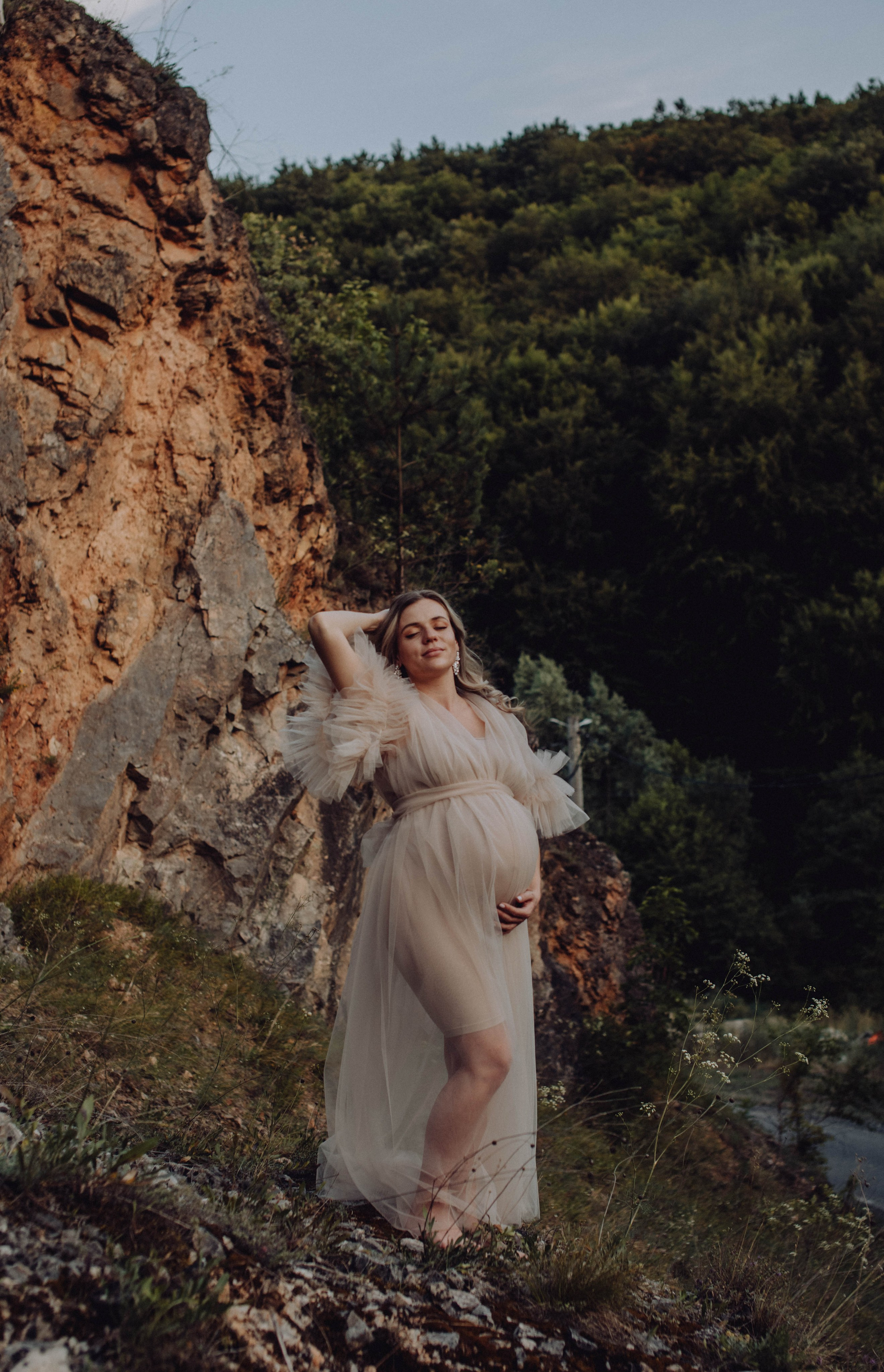 Alin & Diana. Wedding & couple photographer from Romania Rut Vetan