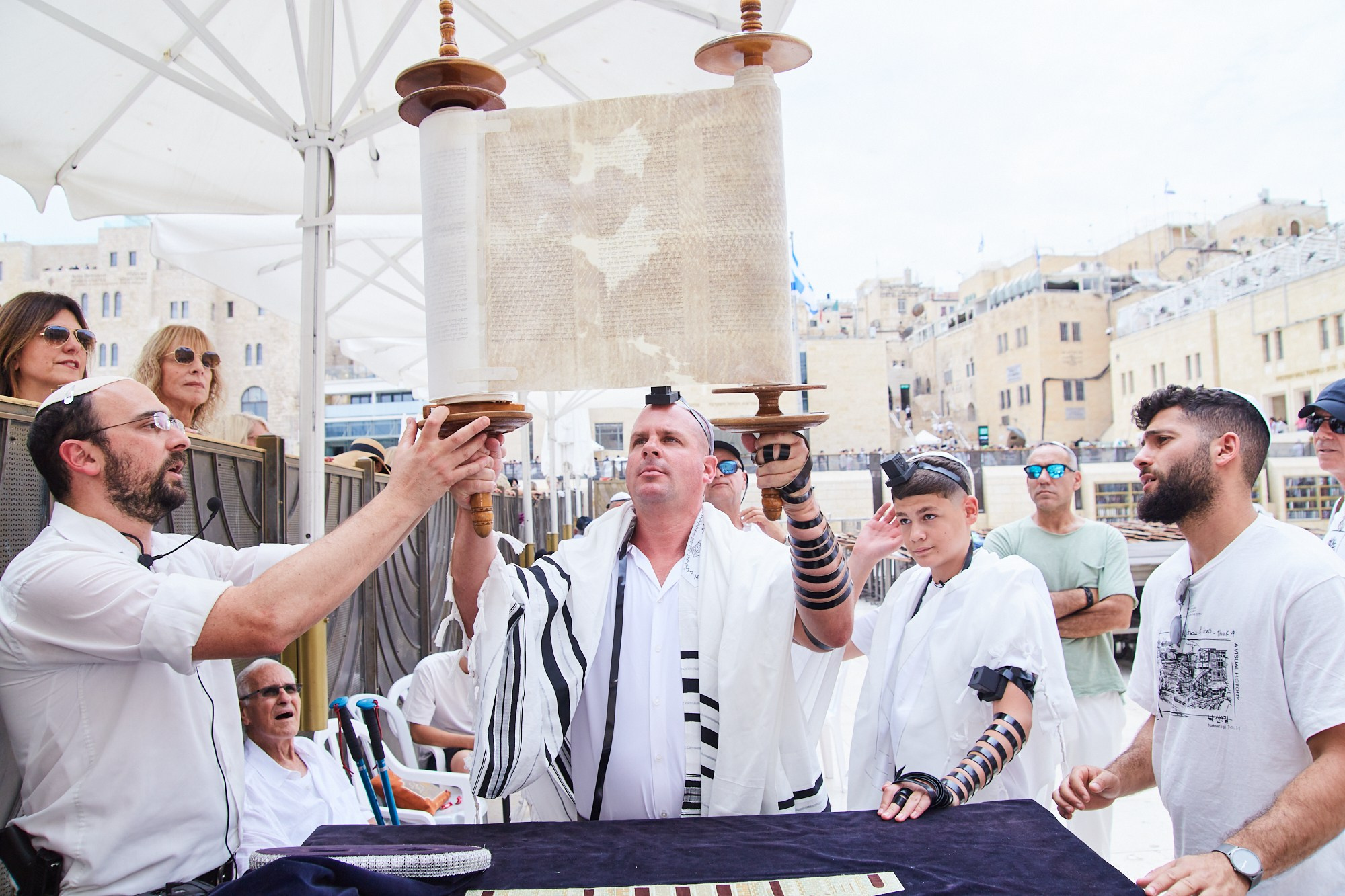 Бар-мицва на Котеле 2. Портретный и репортажный фотограф в Израиле Рома Бирман