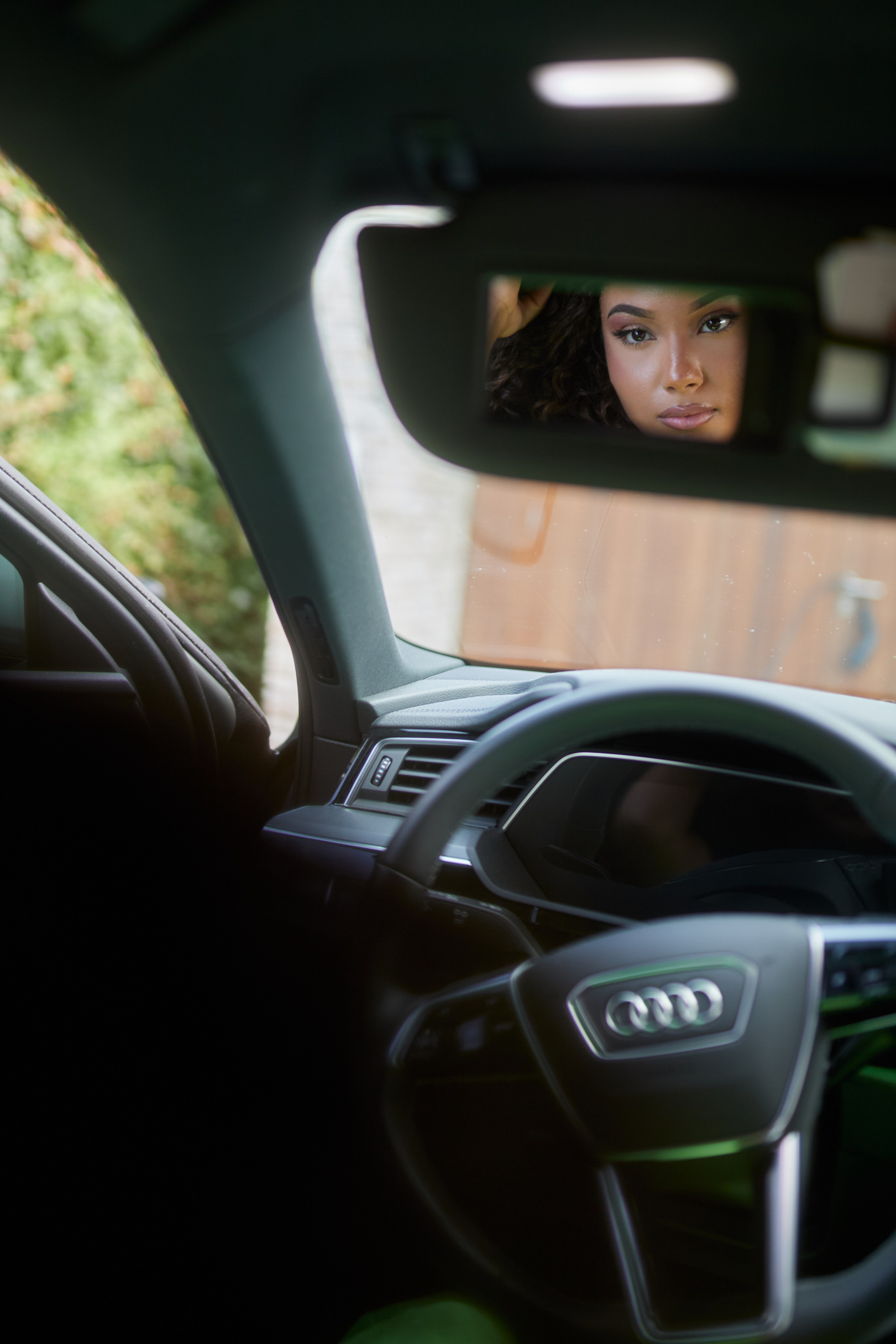 Divine. Personal, fashion, business Photographer in Netherlands