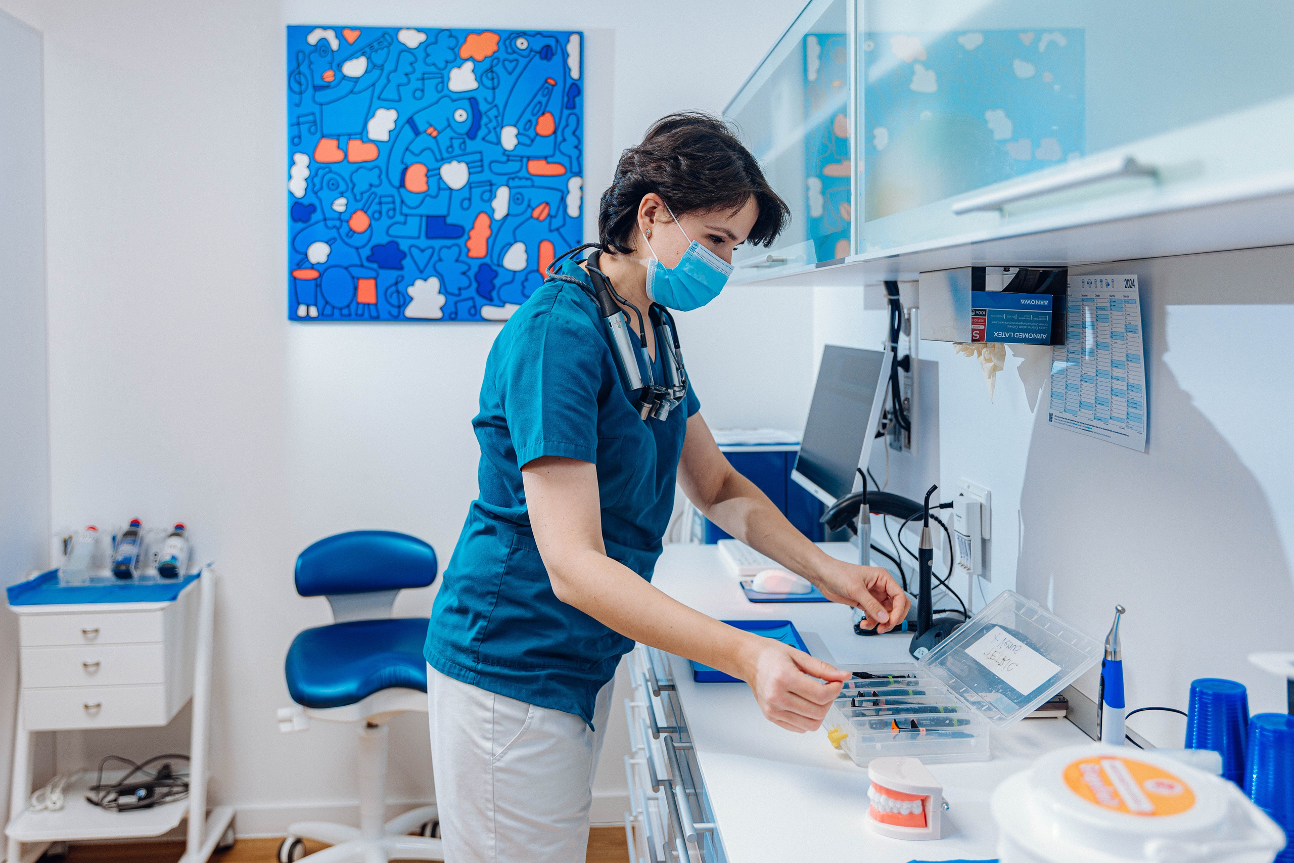 Zahnarztpraxis. Portrait family photographer in Berlin Elena Zakh