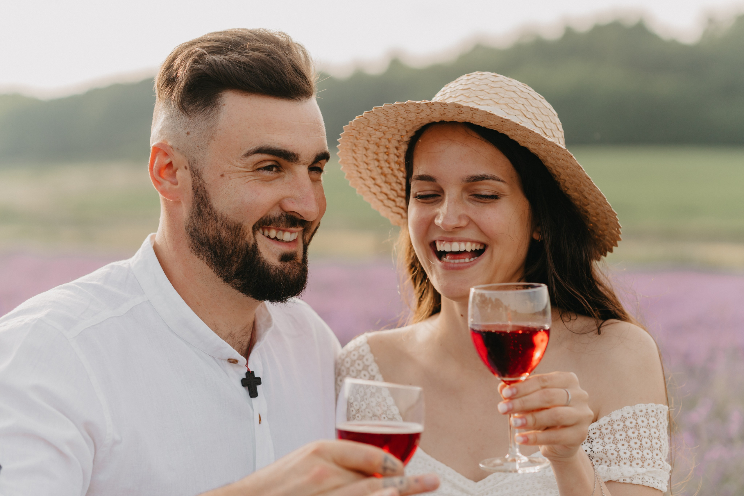 Hand in Hand. Fotograf Katowice – sesje indywidualne, rodzinne, ślubne