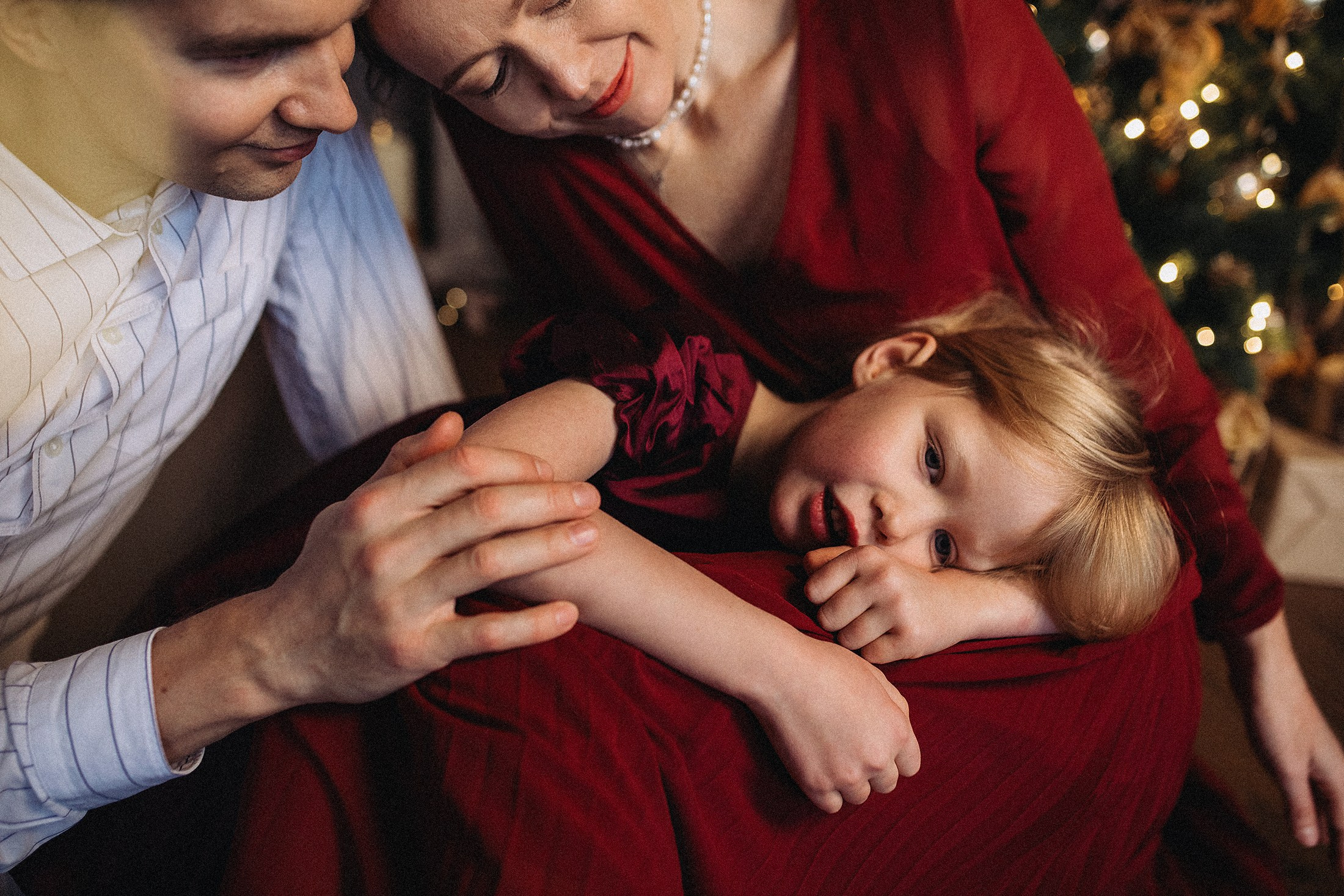 Photographer in Adliswil — Authentic & Timeless Portraits. Photographer and visual artist Irina Vovk