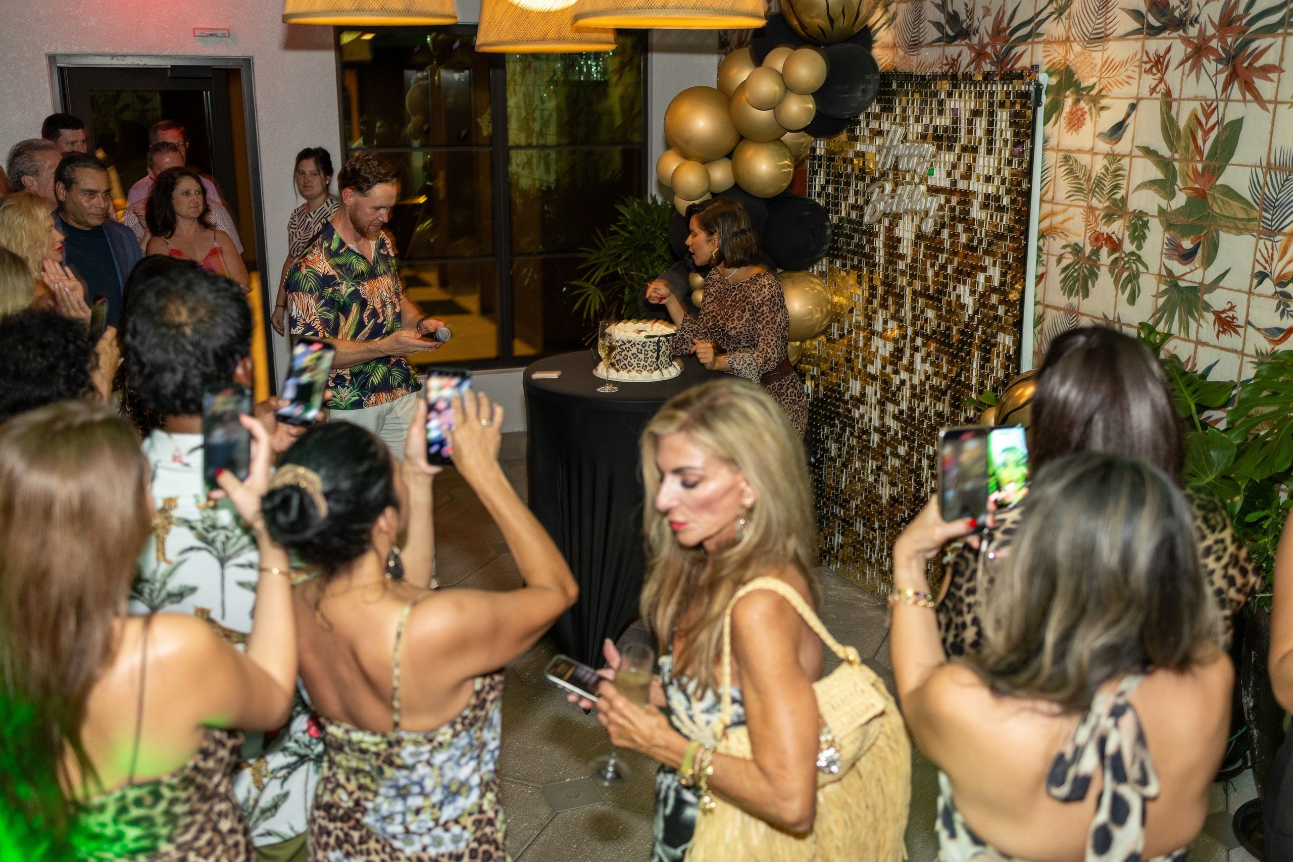 Luara Birthday at the Perry Hotel. Out and About 239