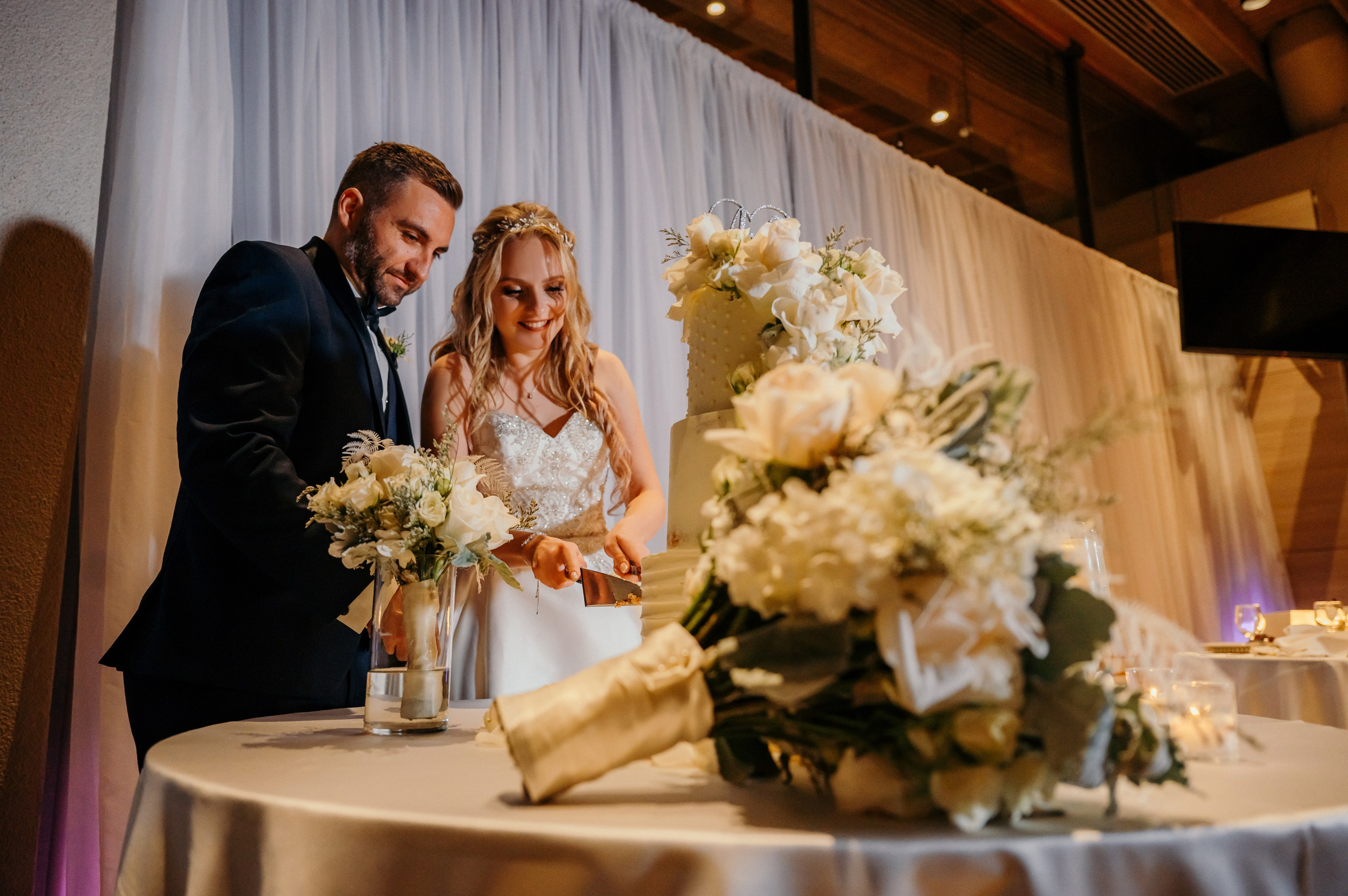 Wedding photo shoot. Wedding photographer. Wedding, maternity and family photographer in Charlotte Tasha Minn