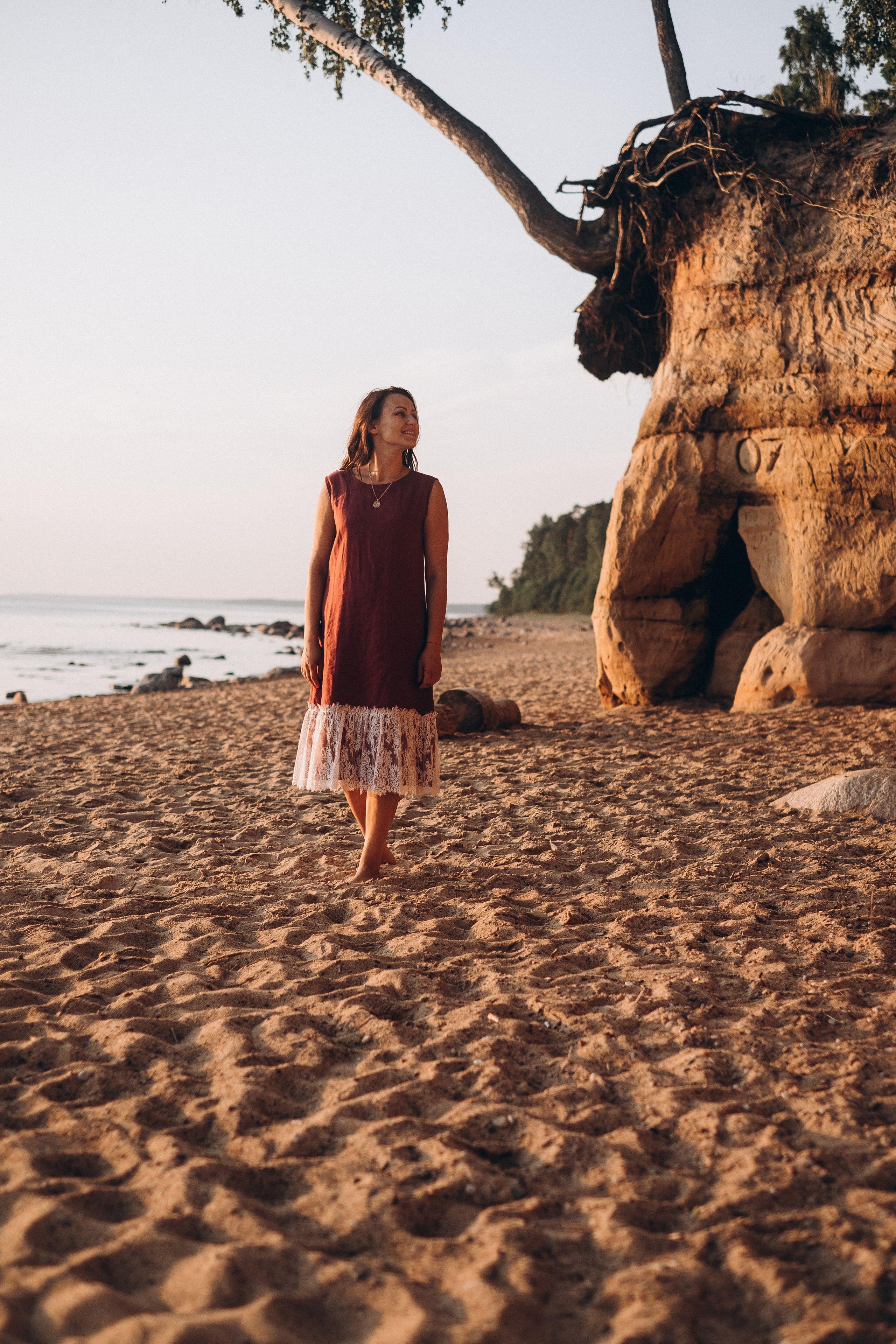Ģimenes fotosesija Veczemju klintīs. Kāzu × Ģimenes notikumu fotografs Edgars Kalniņš