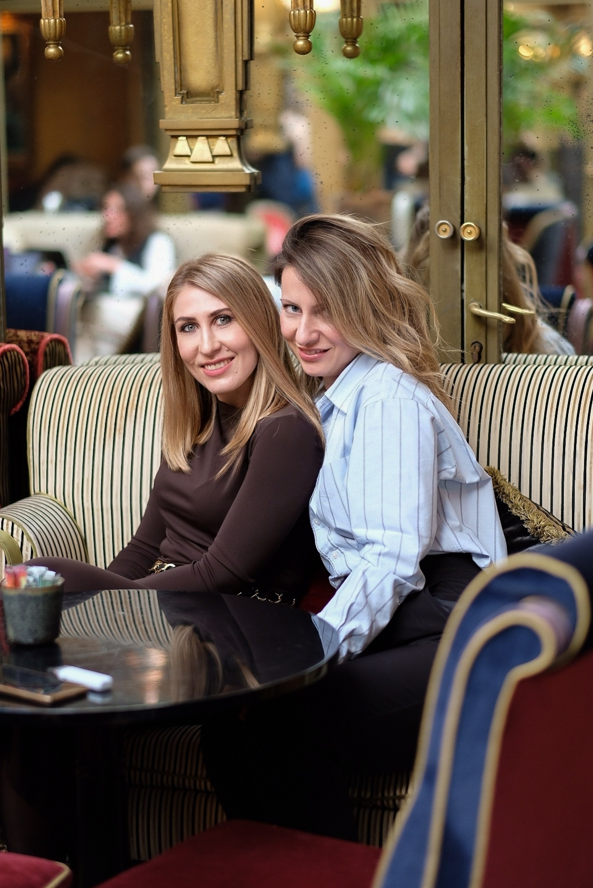 Vintage Brunch Paris 08-09/03. Photographer in London and Europe. Фотограф в Лондоне и Европе