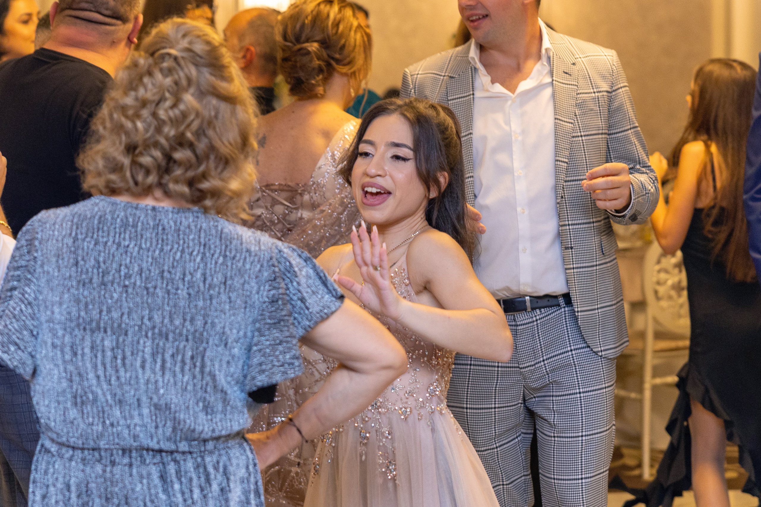 Andrei Sebastian. Moments By Gub