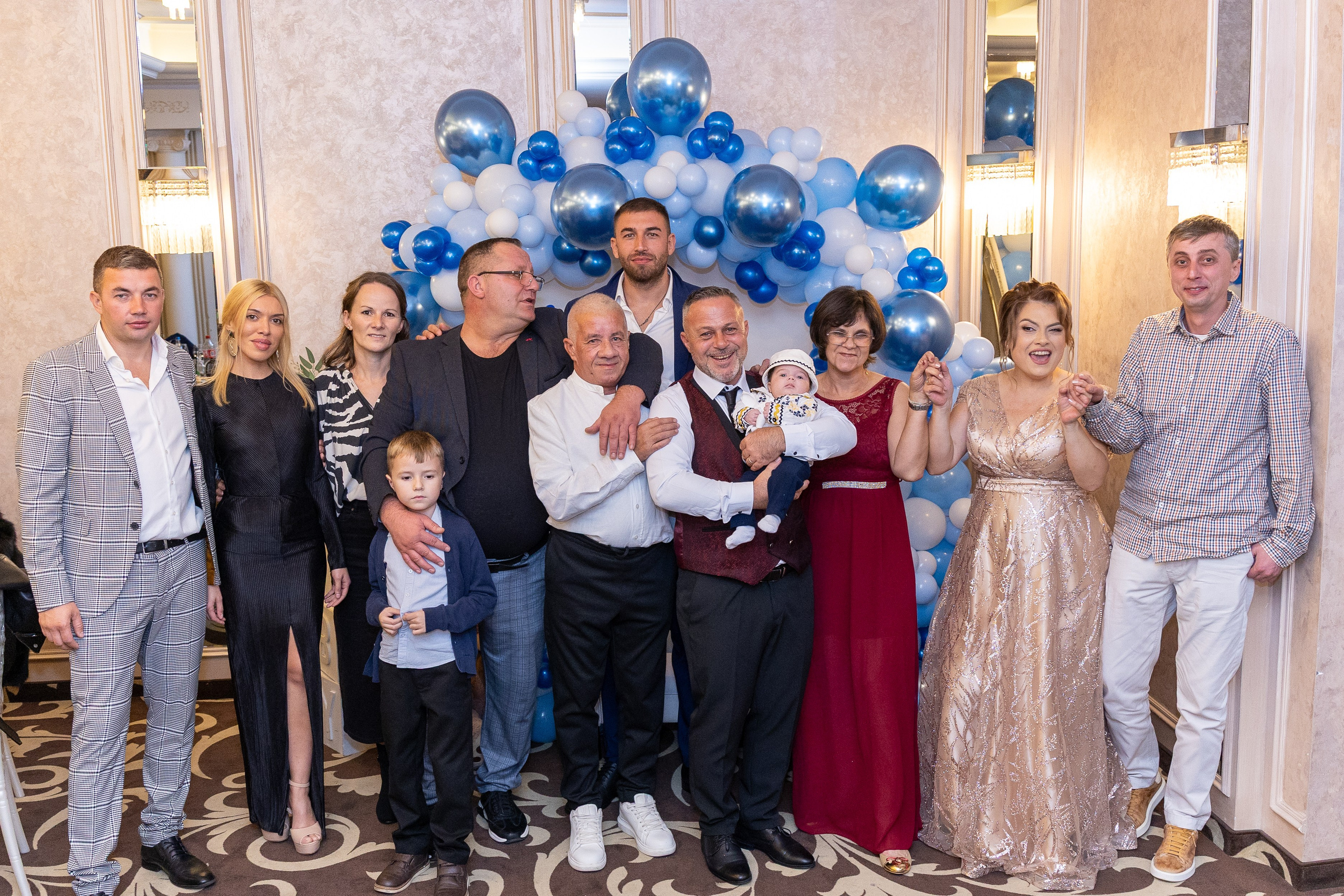 Andrei Sebastian. Moments By Gub