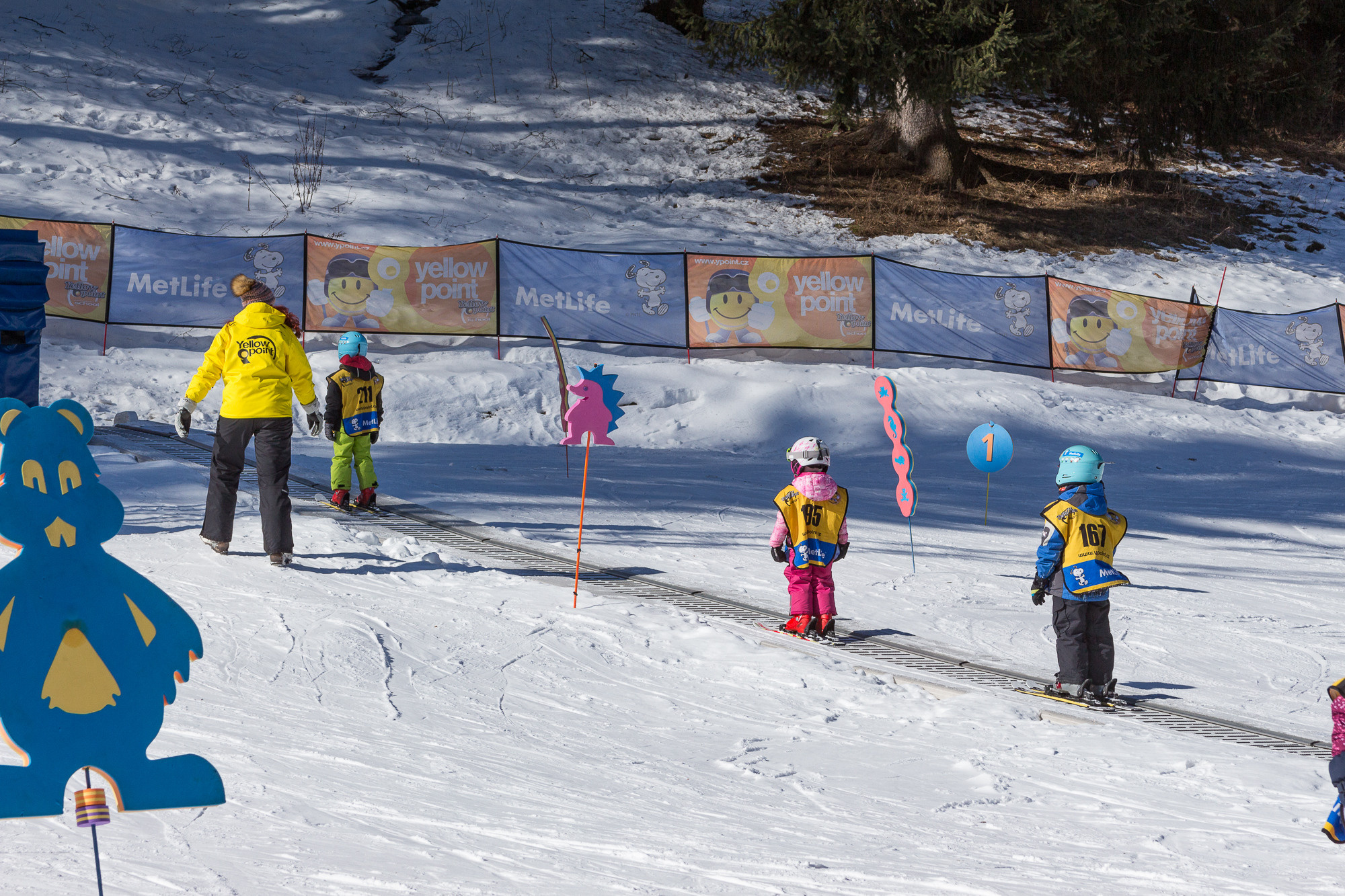 Ski School Yellow Point, Herlikovice. Kiki-Niki-Cha! Learn, play, and discover with us!
