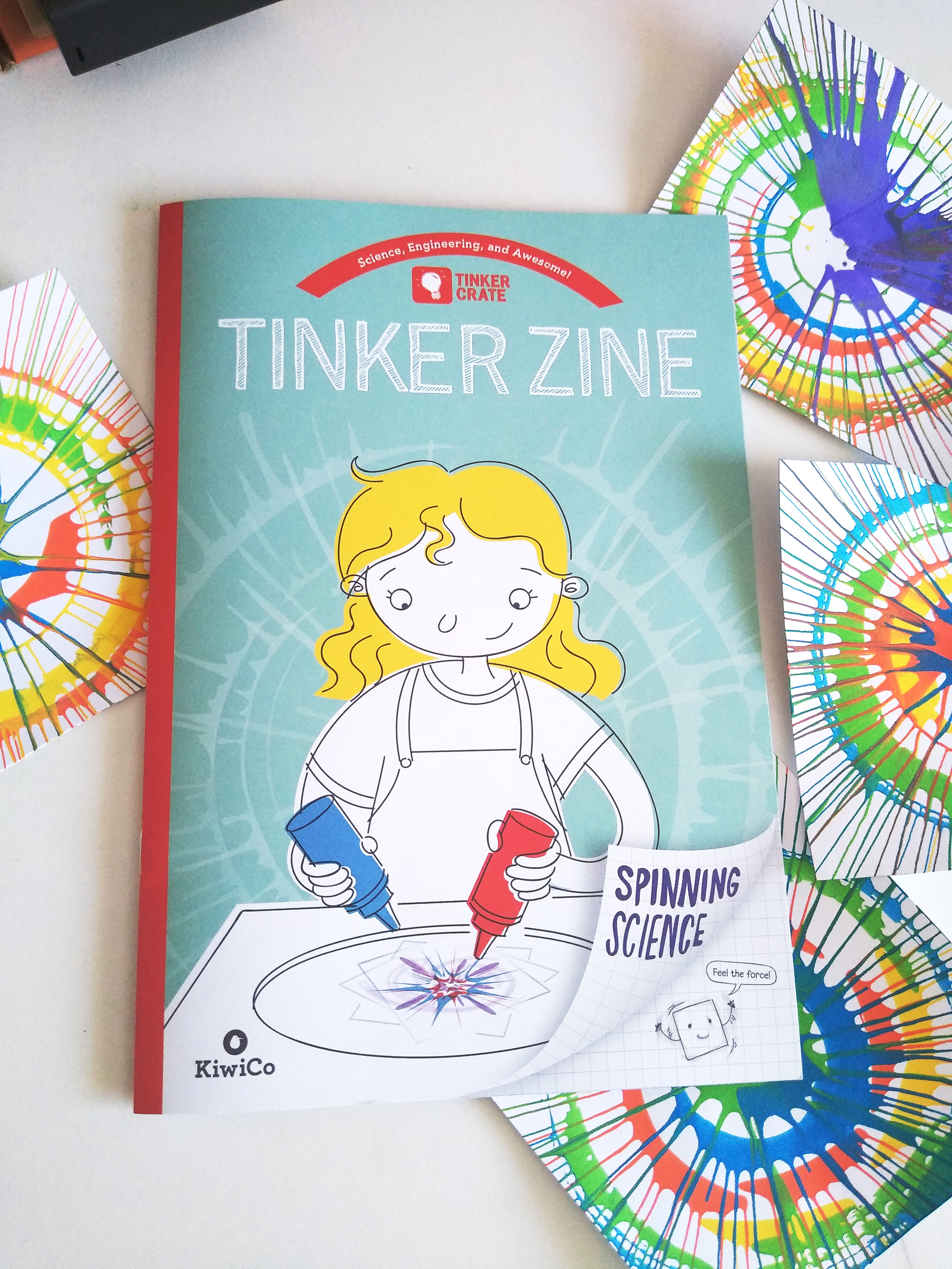 Amazing craft — Spin Art Machine. Kiki-Niki-Cha! Learn, play, and discover with us!