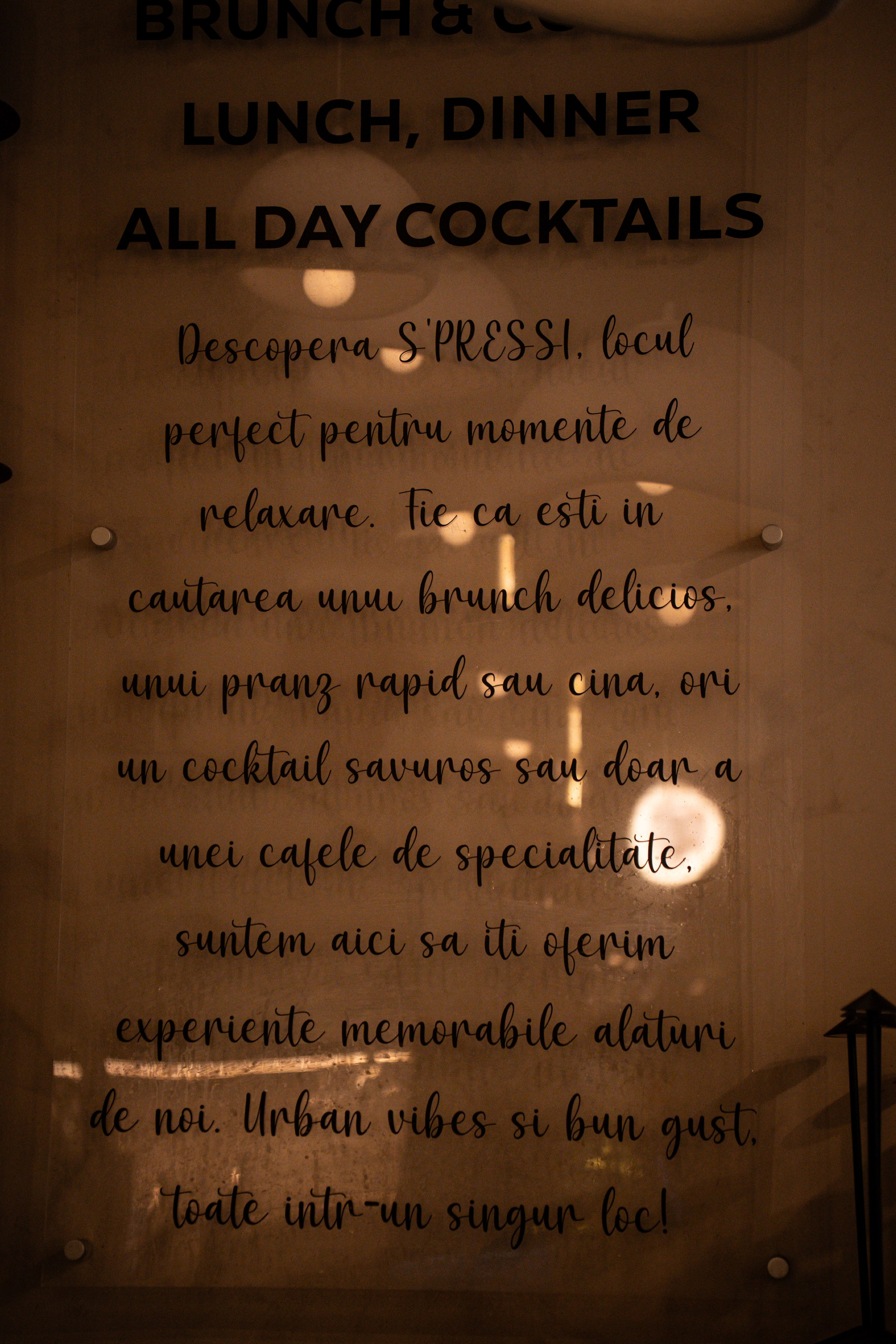 Spressi. Creste si calatoreste