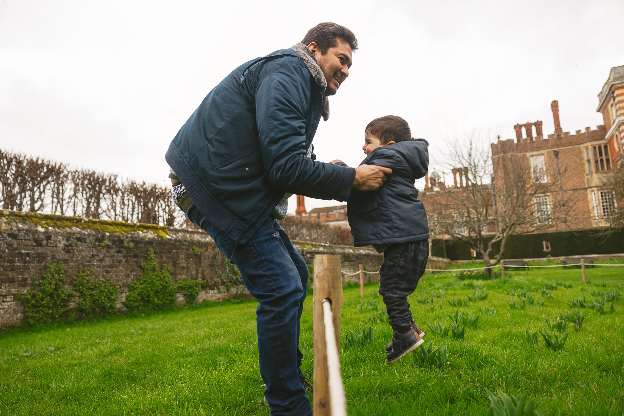 Exploring the Museum with Ana Paula, Thiago & Leo. Giandamorgana