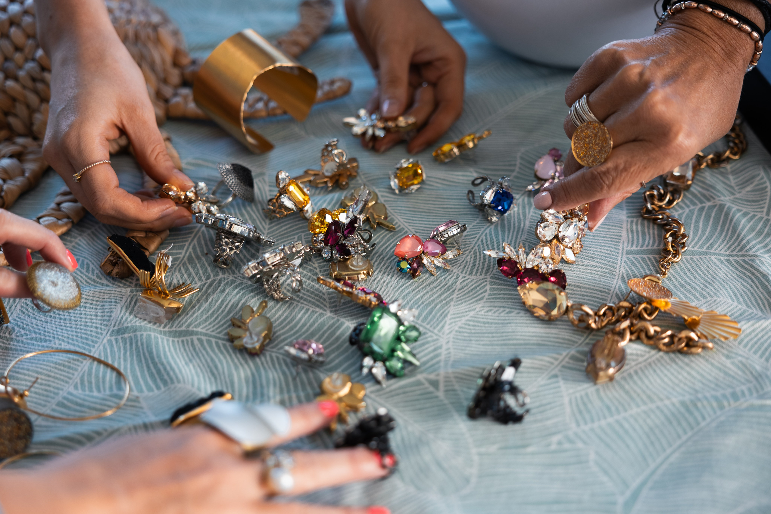 Green Duck Society — House Boats Mandura (Hats photoshoot)