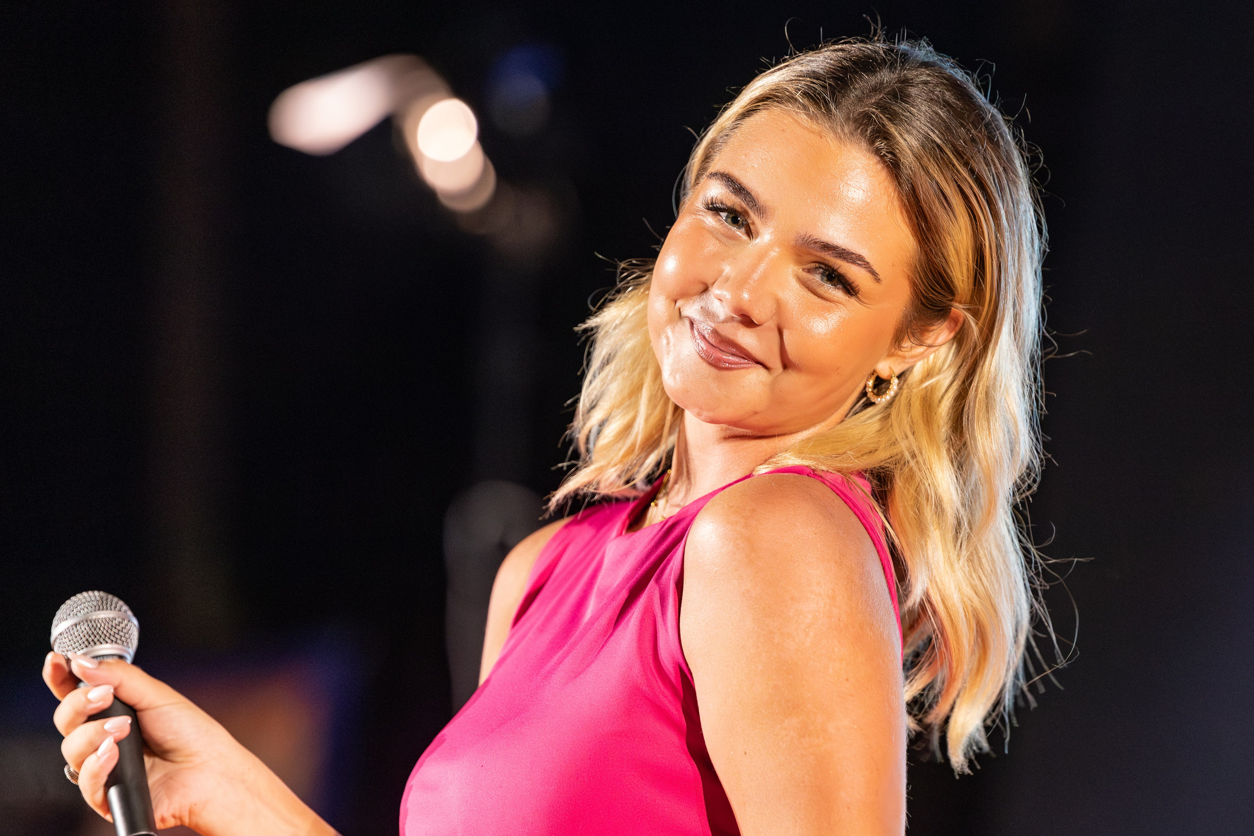 Cultural Event Photography in Sarajevo – Concerts & Festivals. Namir Čomaga — fotograf iz Sarajeva, portreti, tradicija i kultura u fokusu objektiva