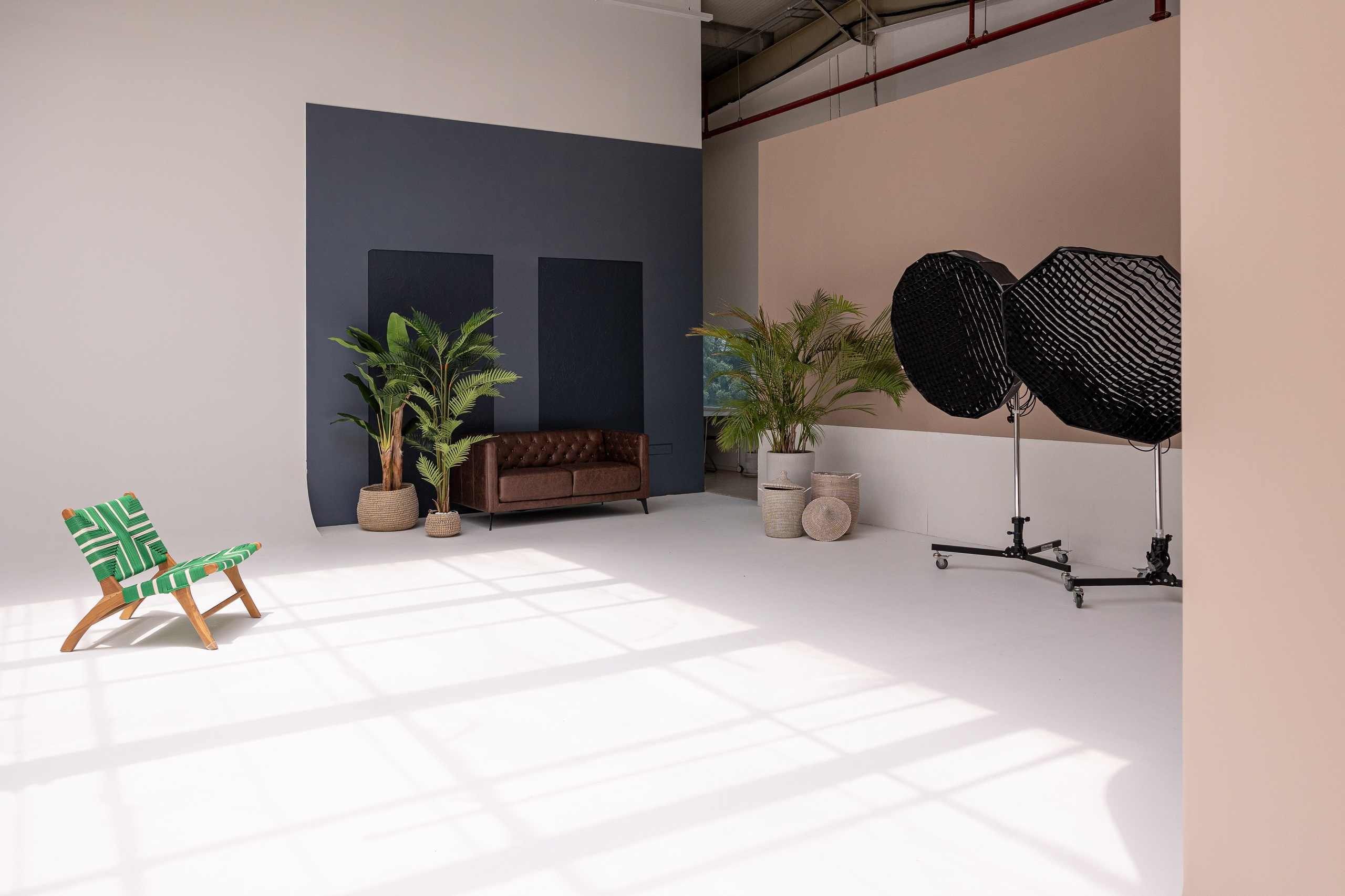 Rental. Sky Zone. Textured walls and Natural light on cyclorama. Photo and video production in Dubai UAE