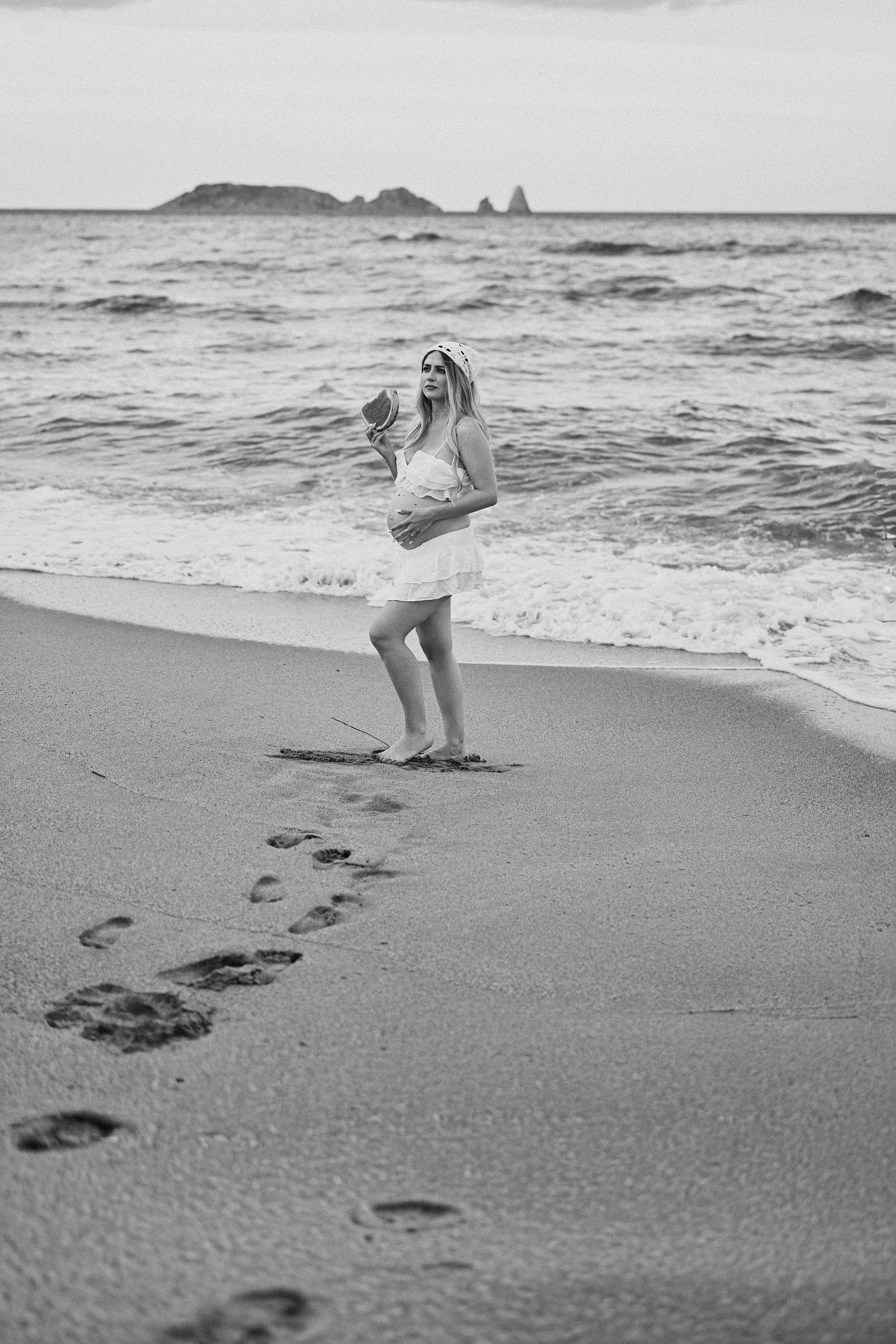 Фотосессия на пляже. Барселона. Photographer in Barcelona Spain Zhanna Zakharchenko