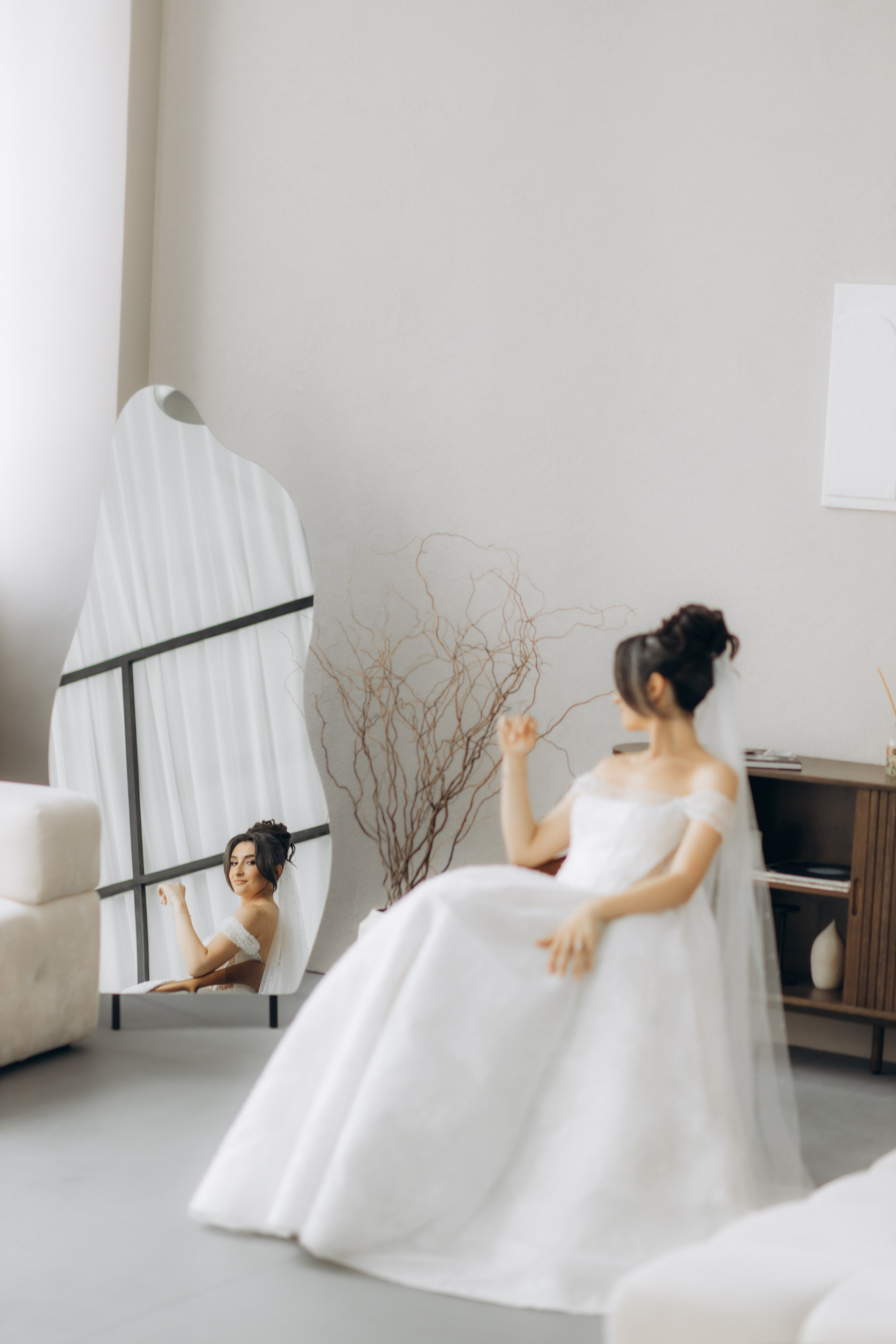 Hairandes & Emilia. Home