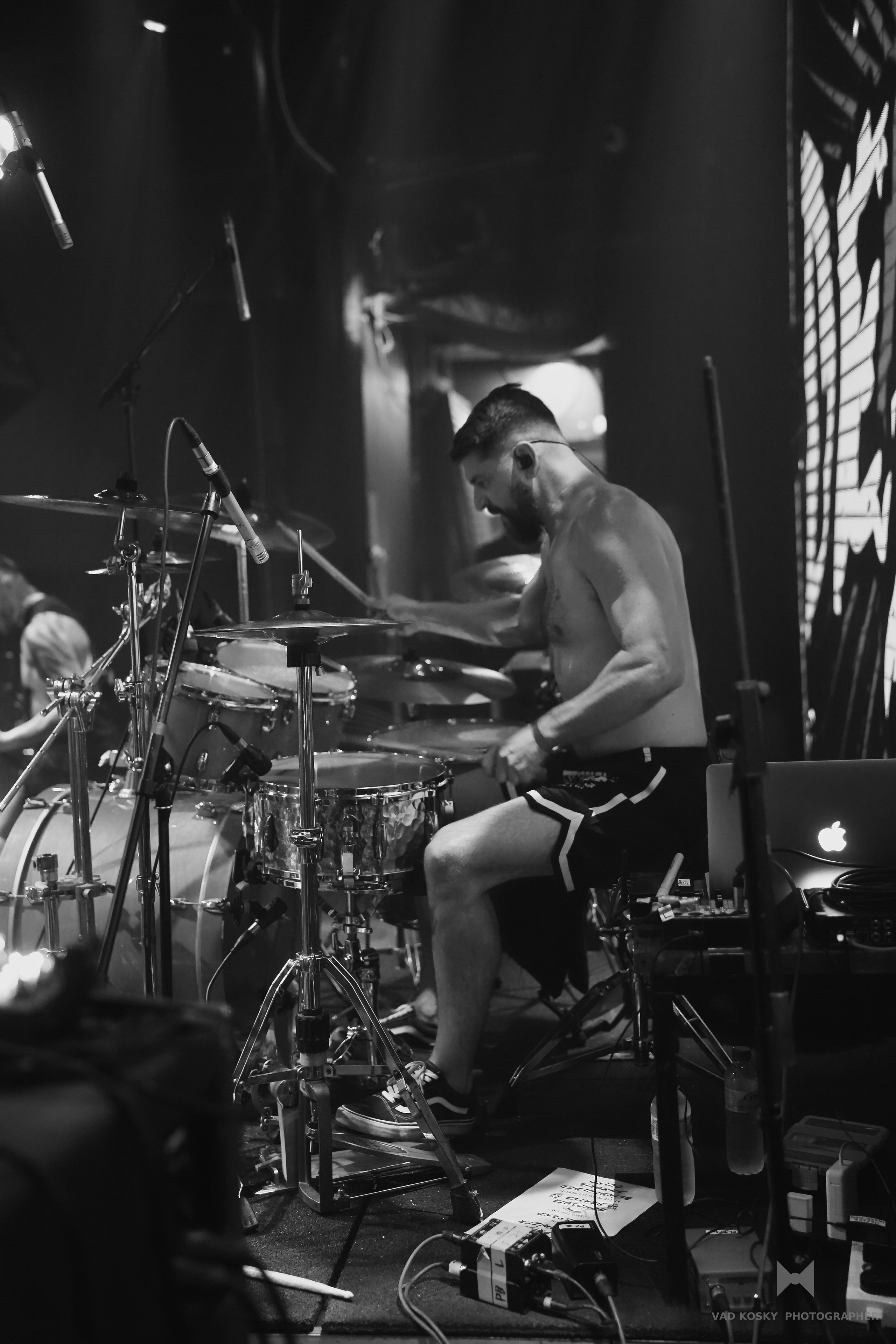 Deface -"Gagarin " TLV 16.08.25. Vad Kosky Photographer