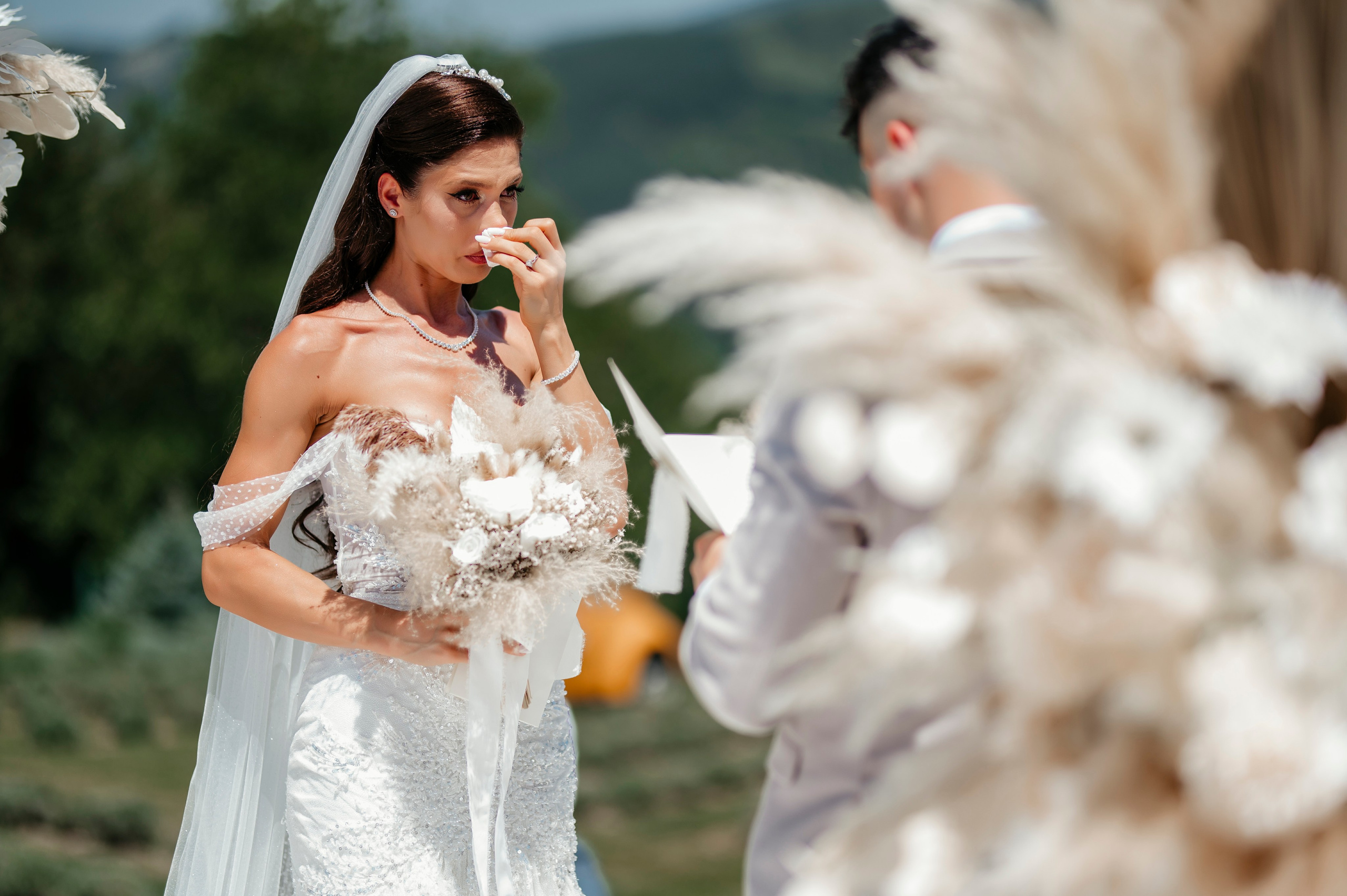 Larisa & Cosmin. Fotograf si Videograf | Nuntă-Botez