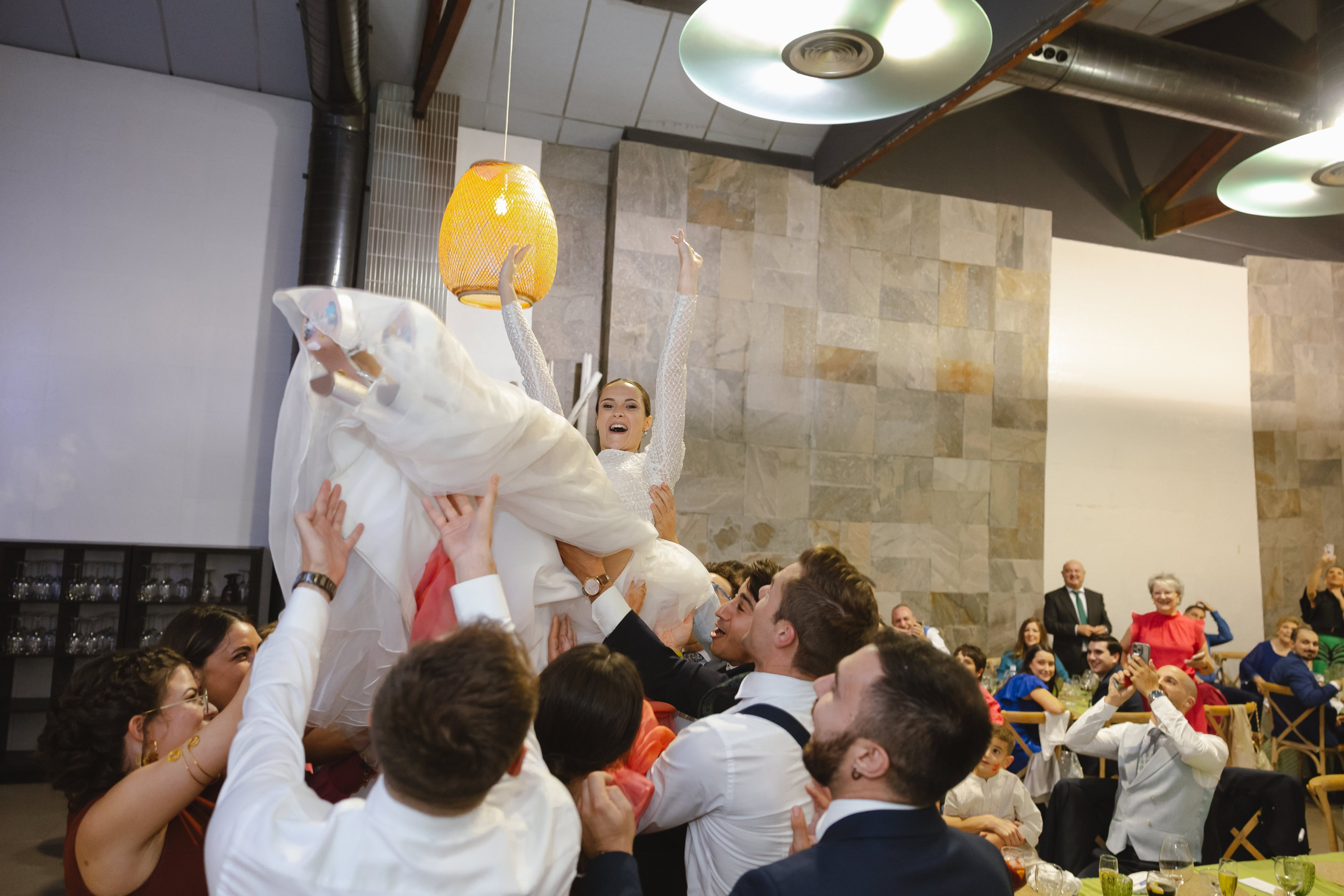 EVA & GUILLE. Fotógrafo y Videografo de bodas y eventos