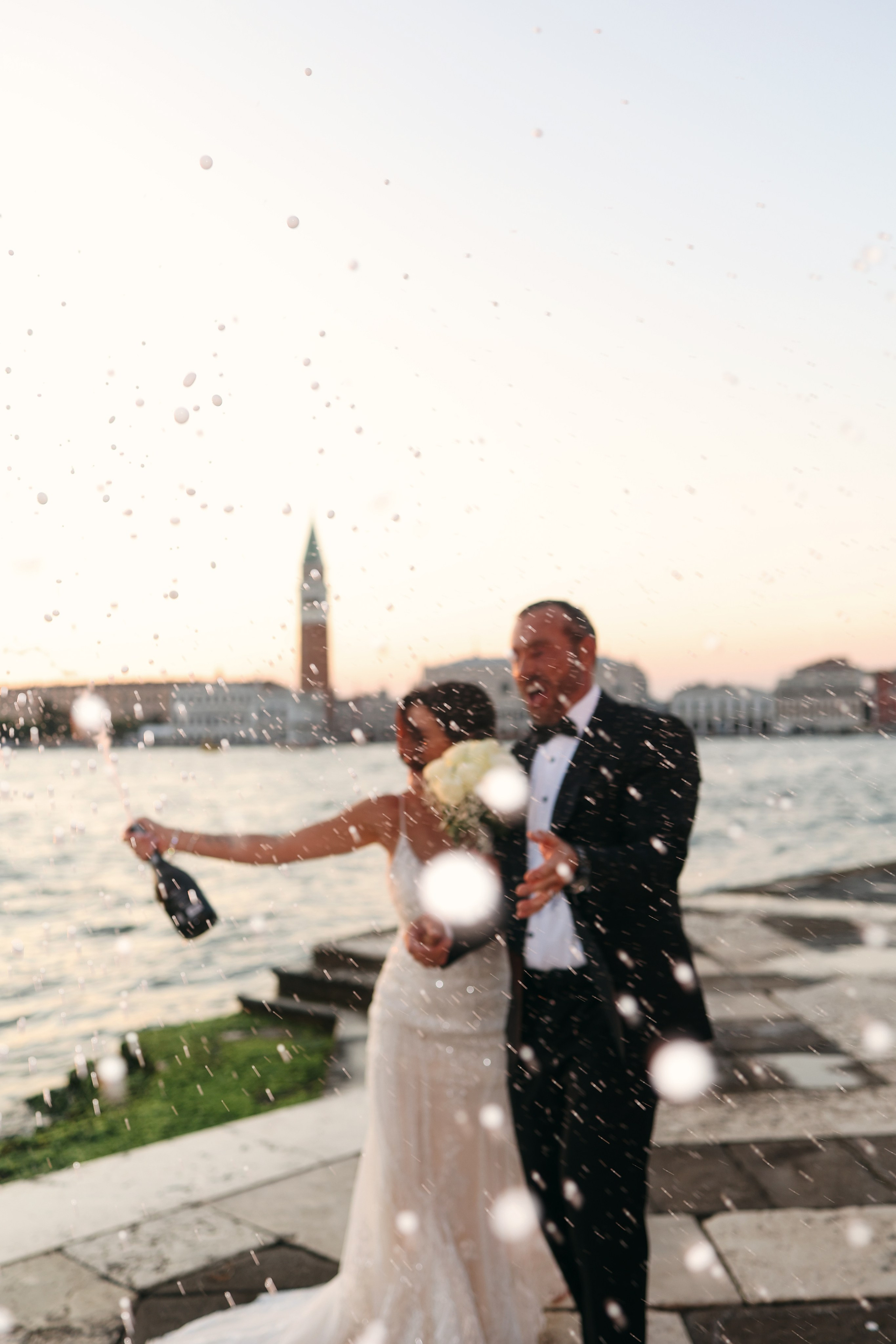 Canadian Elopement in Venice. Photographer in Venice, Viktoria Antonova