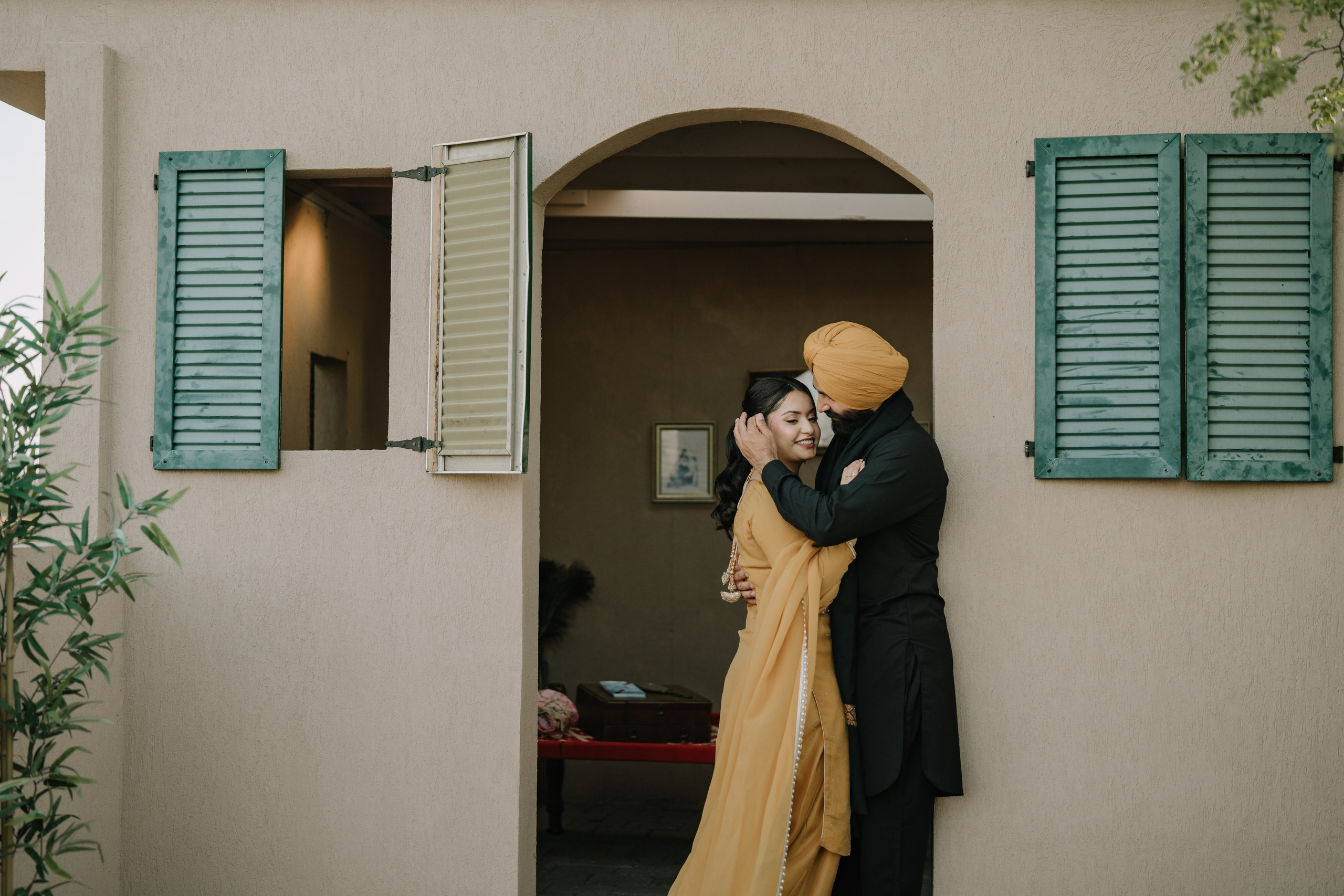 Gagan & Jasmeen. Wedding Photographer & Cinematographer studios