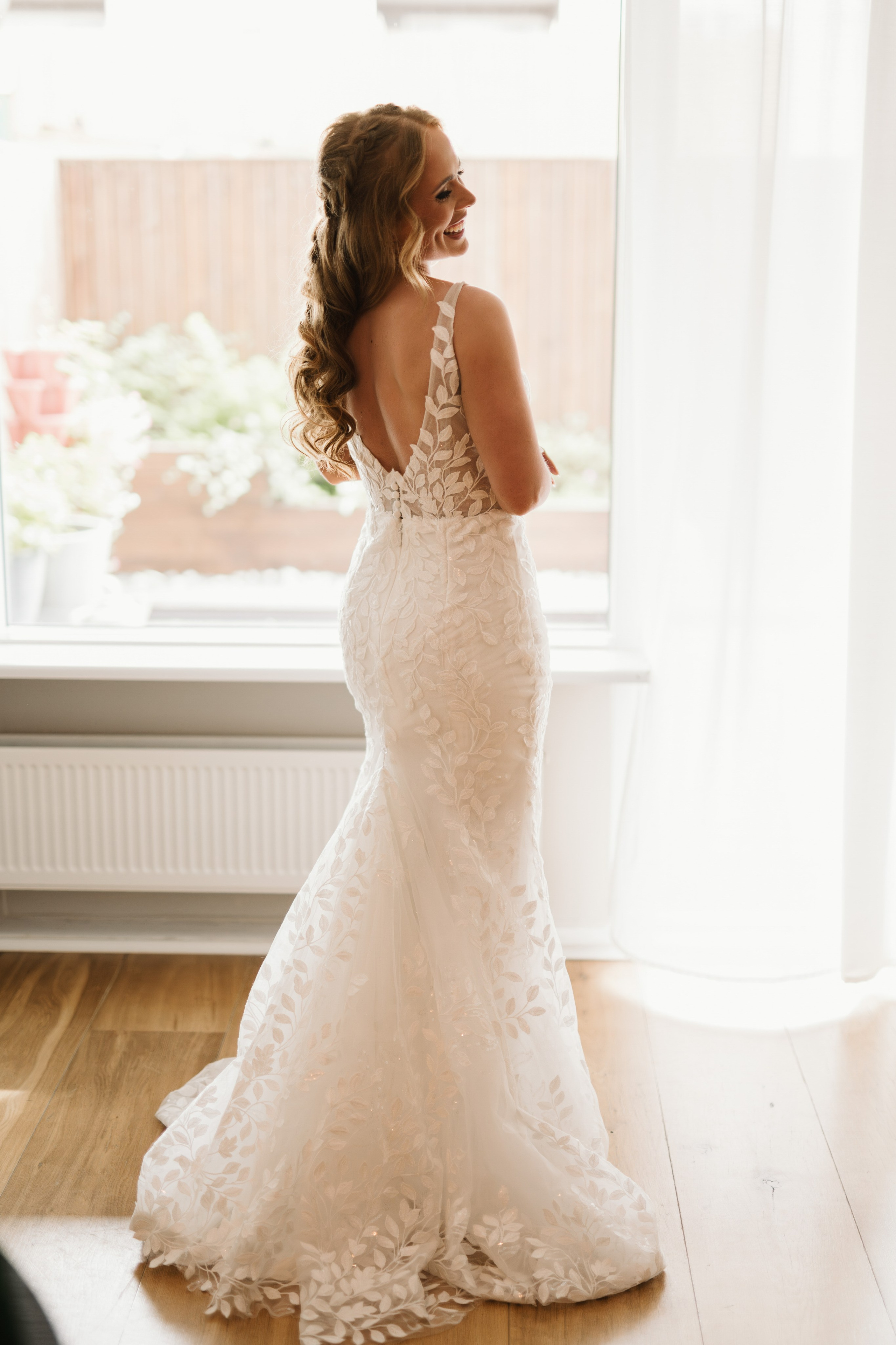 Maria and Matt. Michalina Dzianach Wedding Photographer Iceland