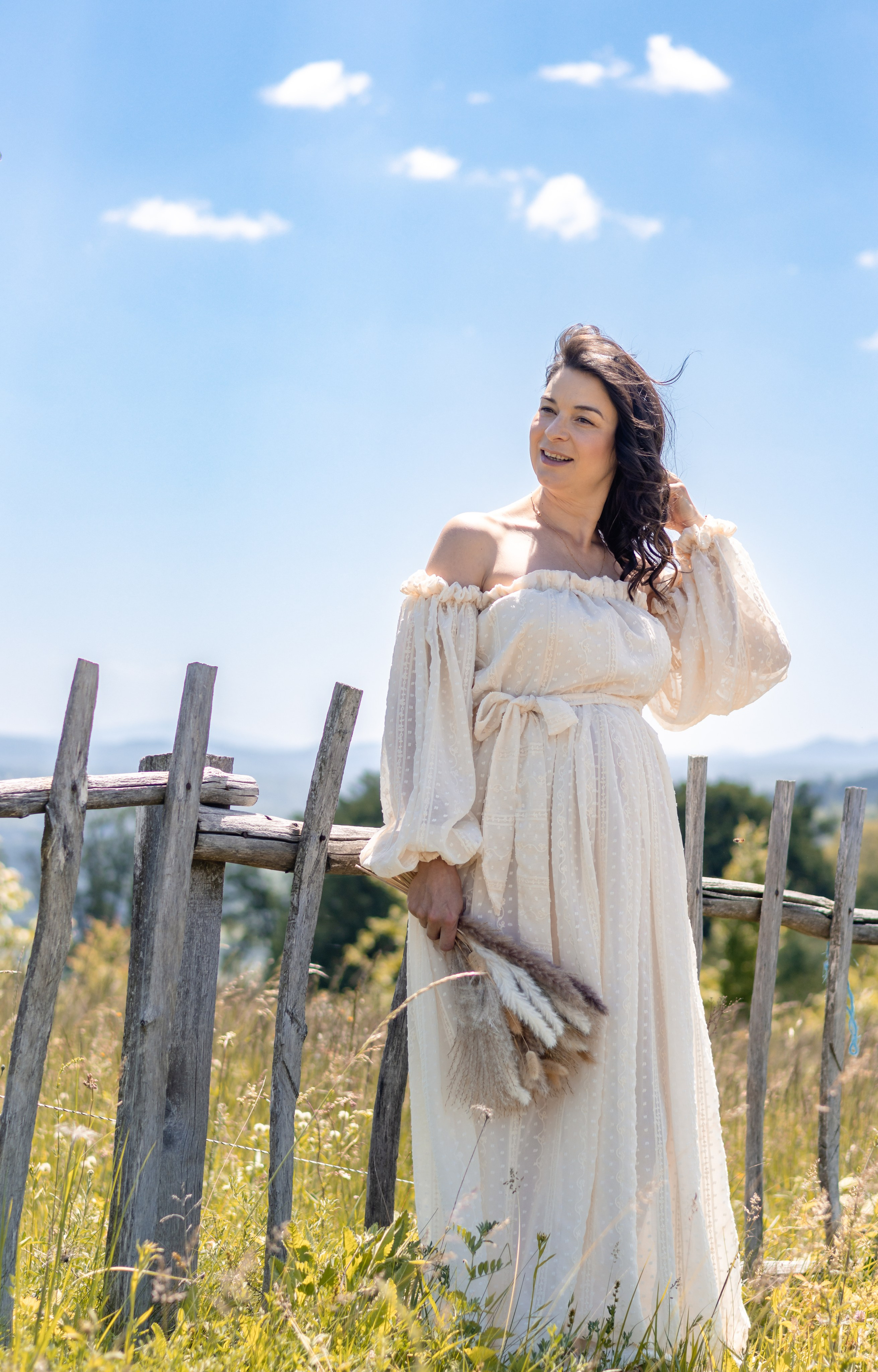 Aniela Petreanu. Alutza Visuals