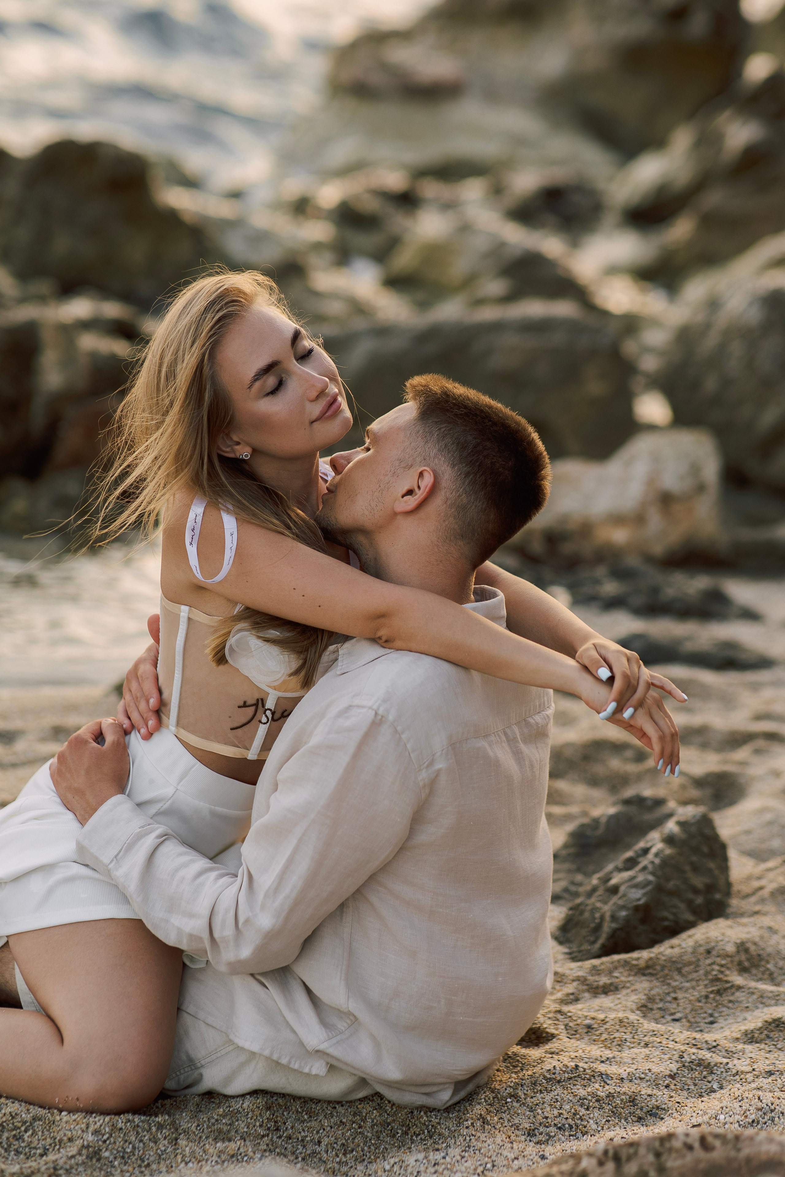 Фотограф в алании,Фотосессия в Алании, Фотограф Алания, свадебный фотограф в алании. Пляж. Love story на пляже клеопатры на закате. Аланья. Алсу Девели | Свадебный и семейный фотограф в Турции Алании, Алания, Аланья, Сиде, Белеке, Анталия