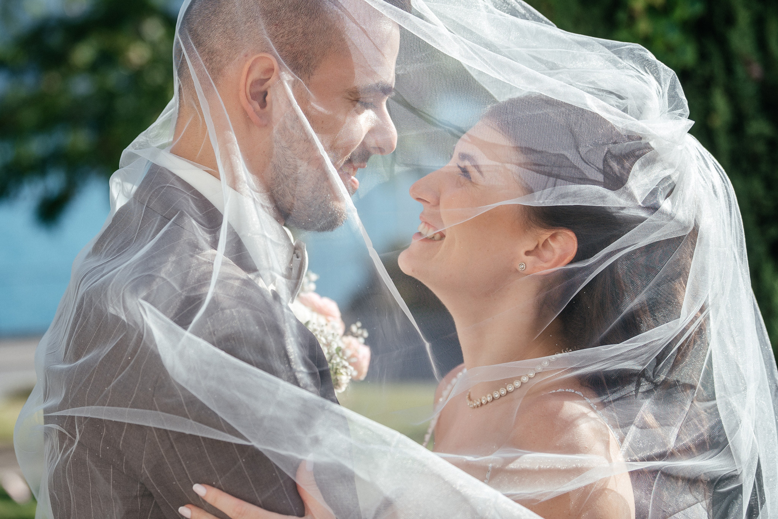 PORTFOLIO. I am Elena Altendorfer. Wedding photographer in Zurich and Switzerland