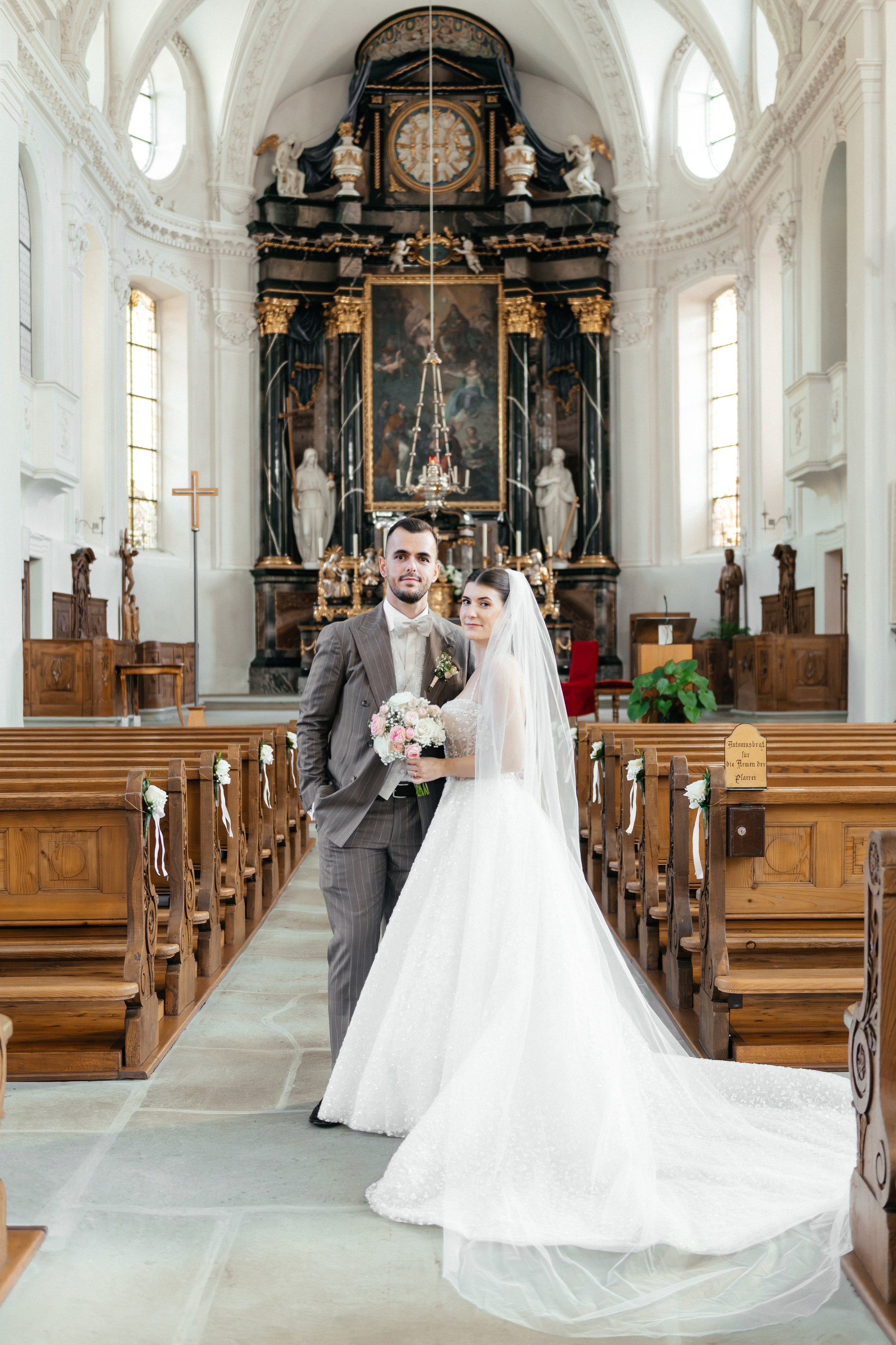 PORTFOLIO. I am Elena Altendorfer. Wedding photographer in Zurich and Switzerland