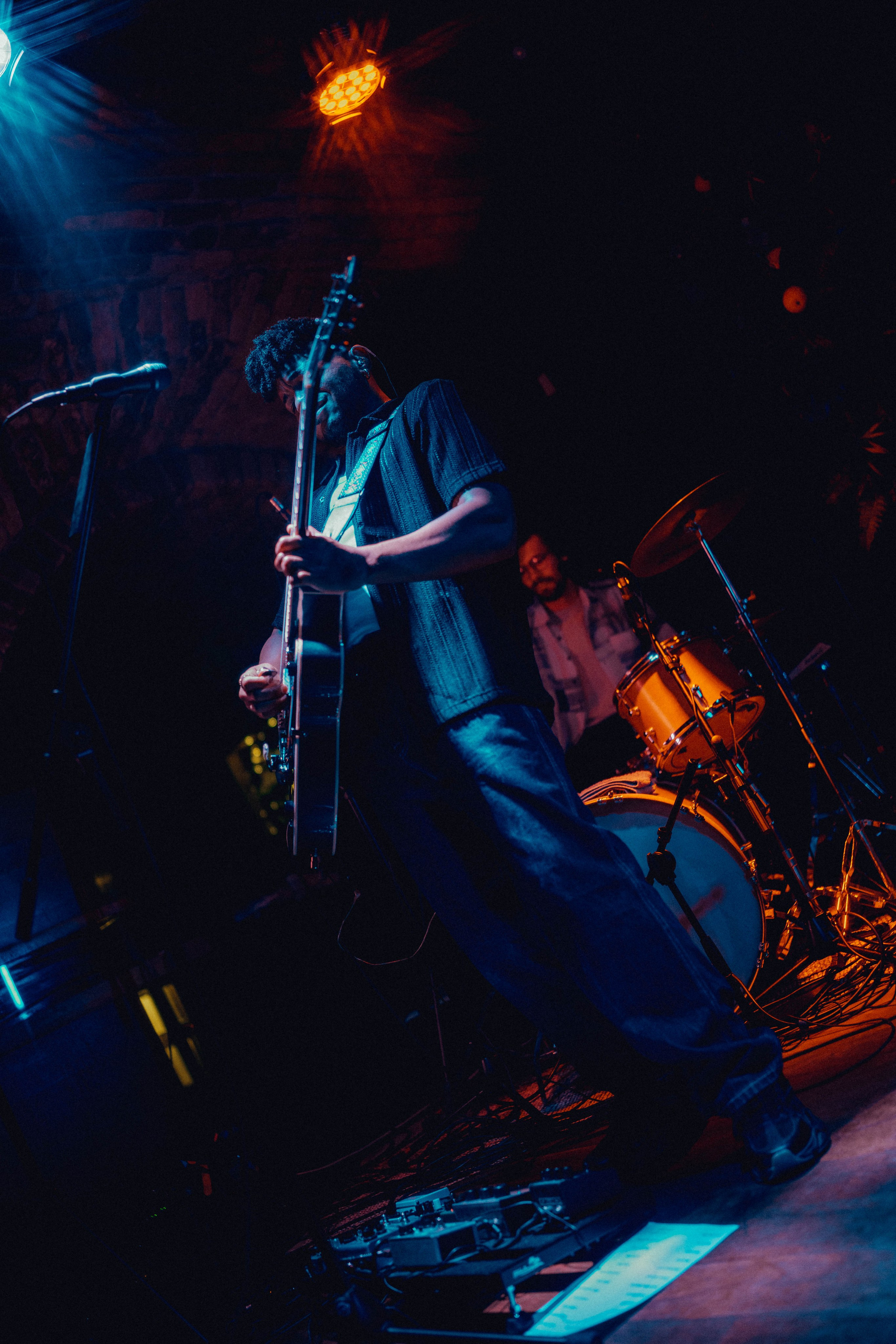 MoonShot. Concert and portrait photographer in Prague
