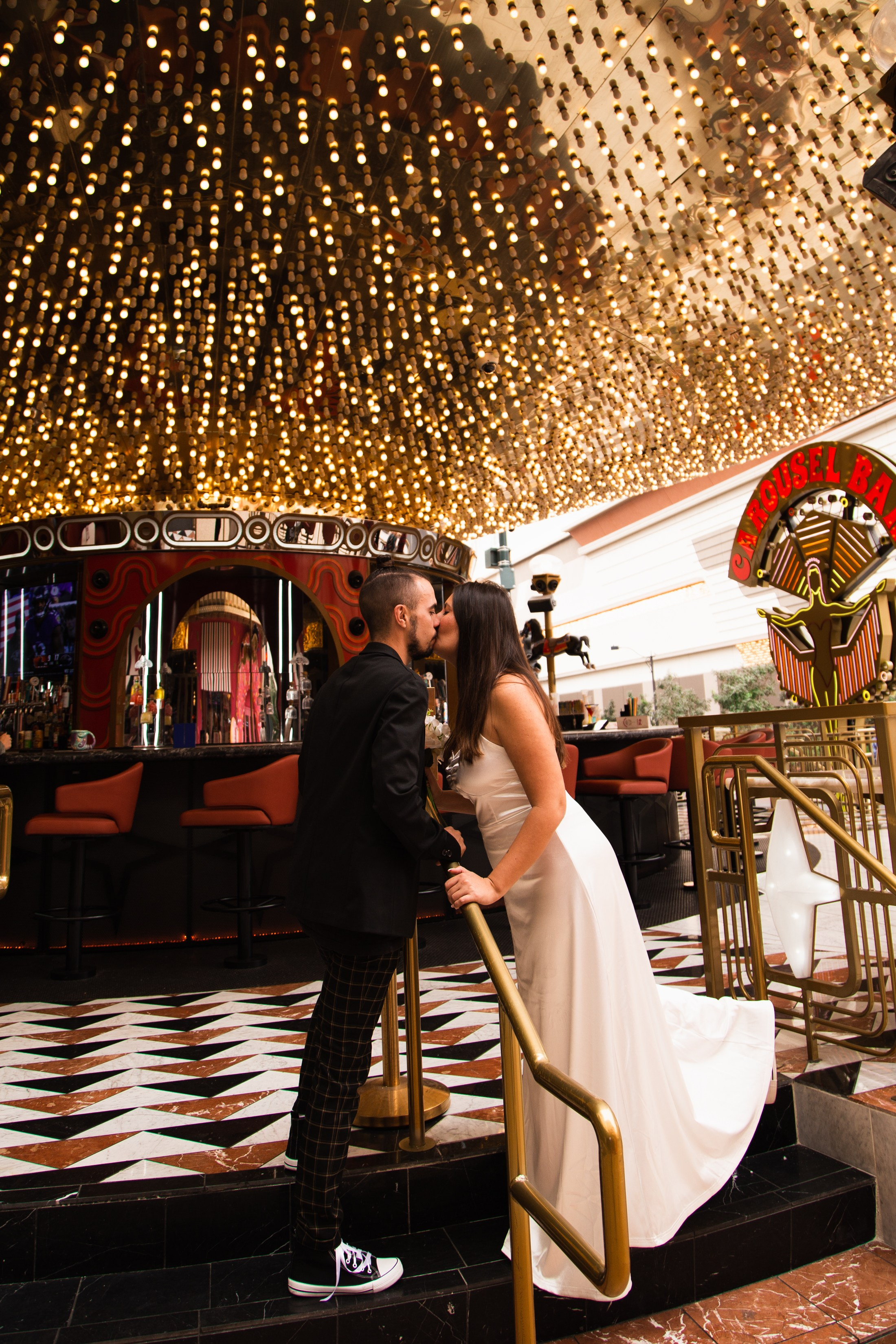L&A. Wedding & elopement photographer Viktoriya Kravtsov. Las Vegas