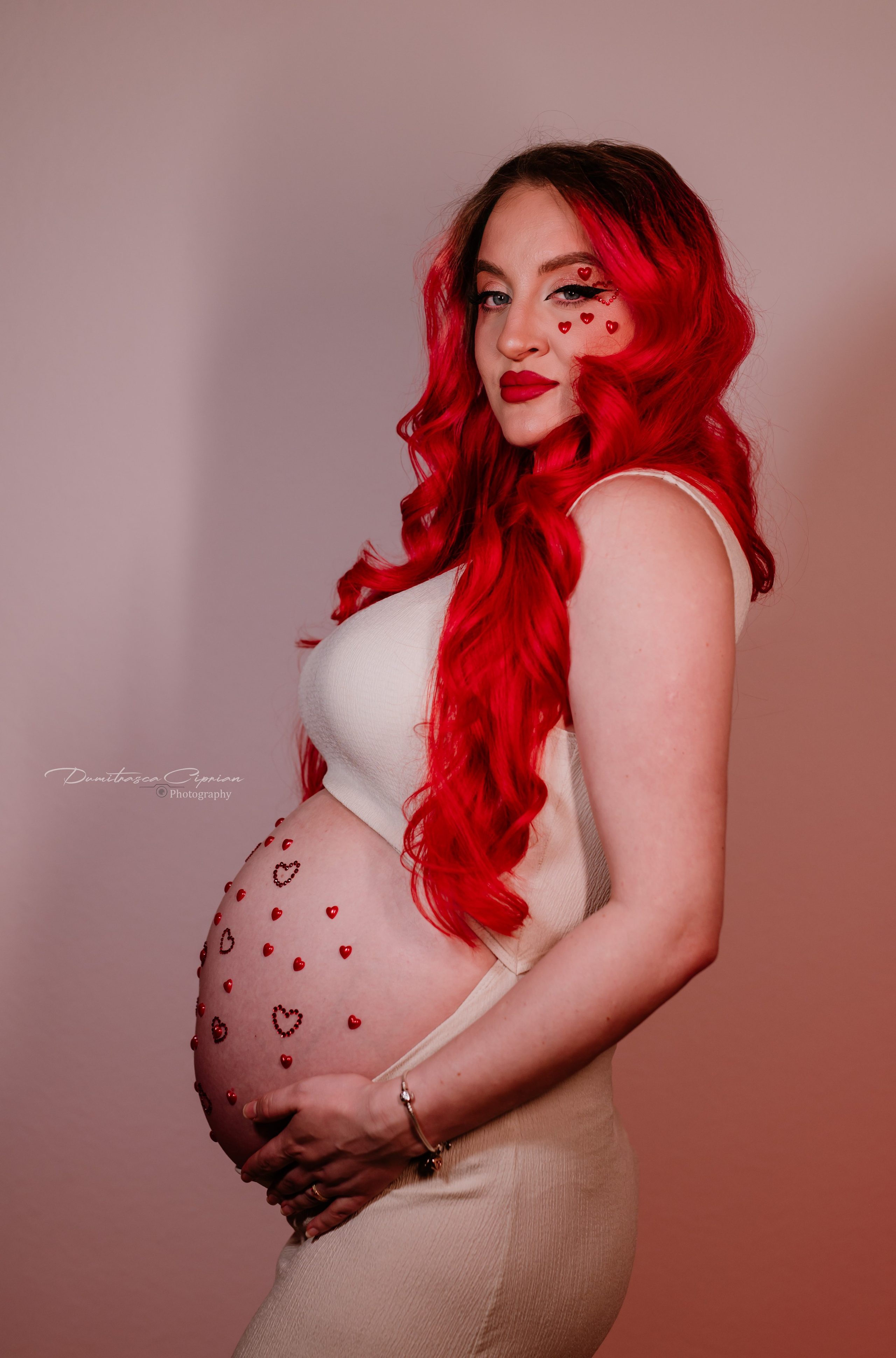 Valentine’s Day Maternity. Dumitrasca Ciprian Photography