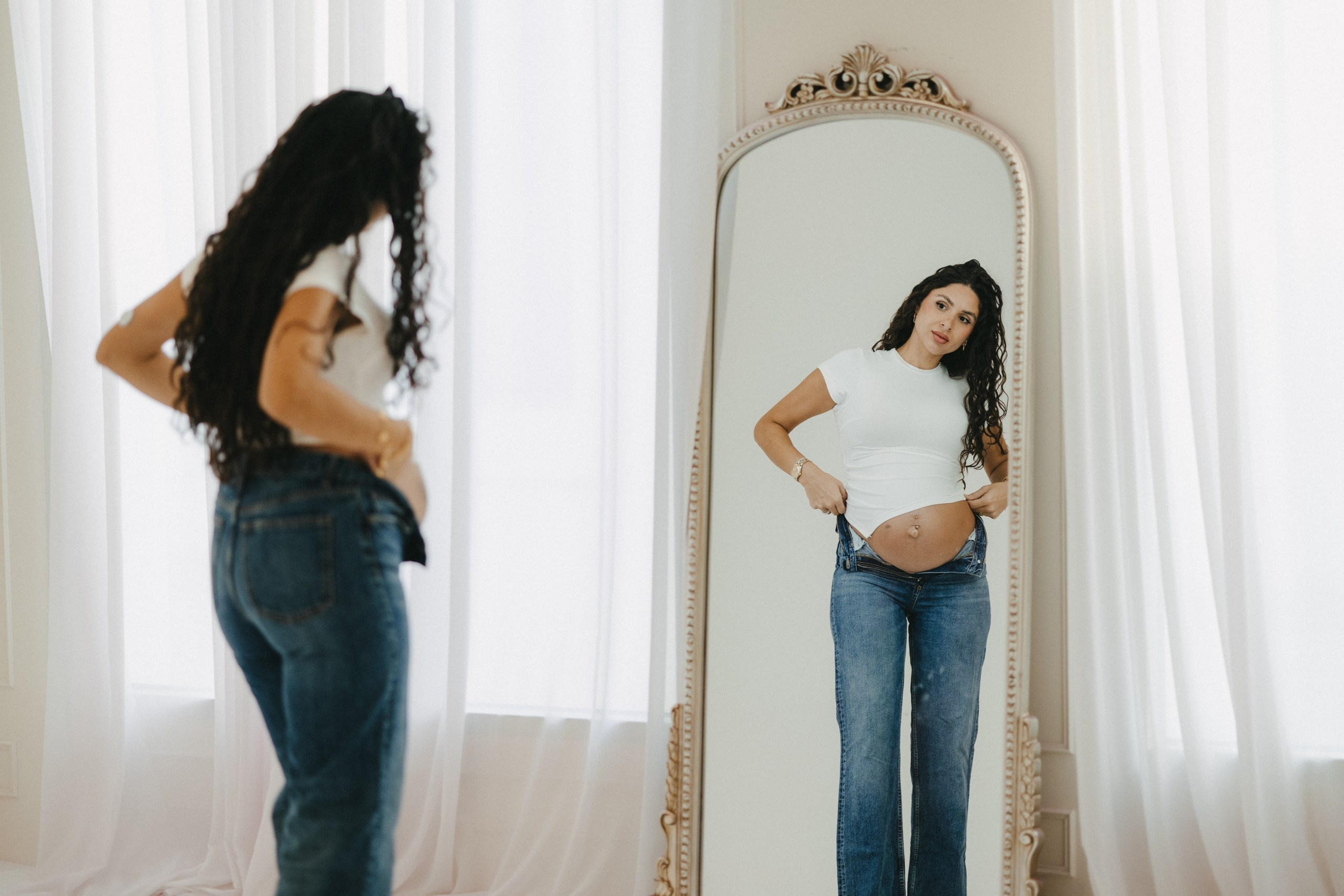 Maya. Wedding, Maternity & Family Photographer in Dubai, UAE & Worldwide