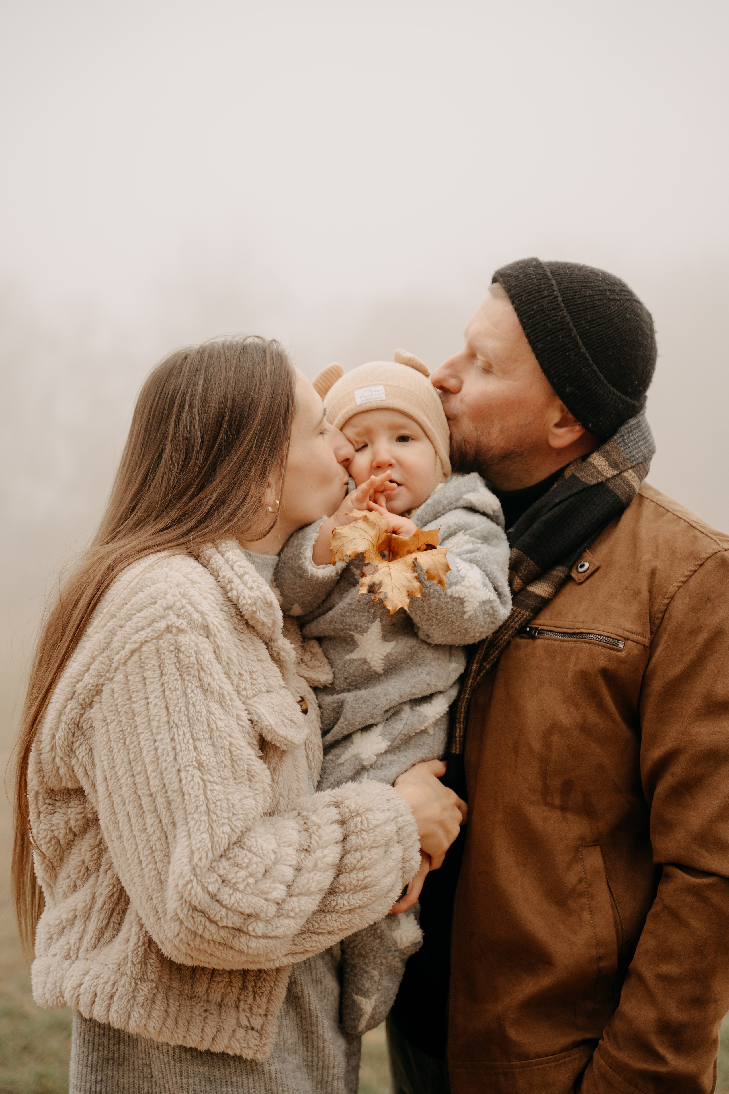 Bendegúz a ködös Normafán. Csilla visuals