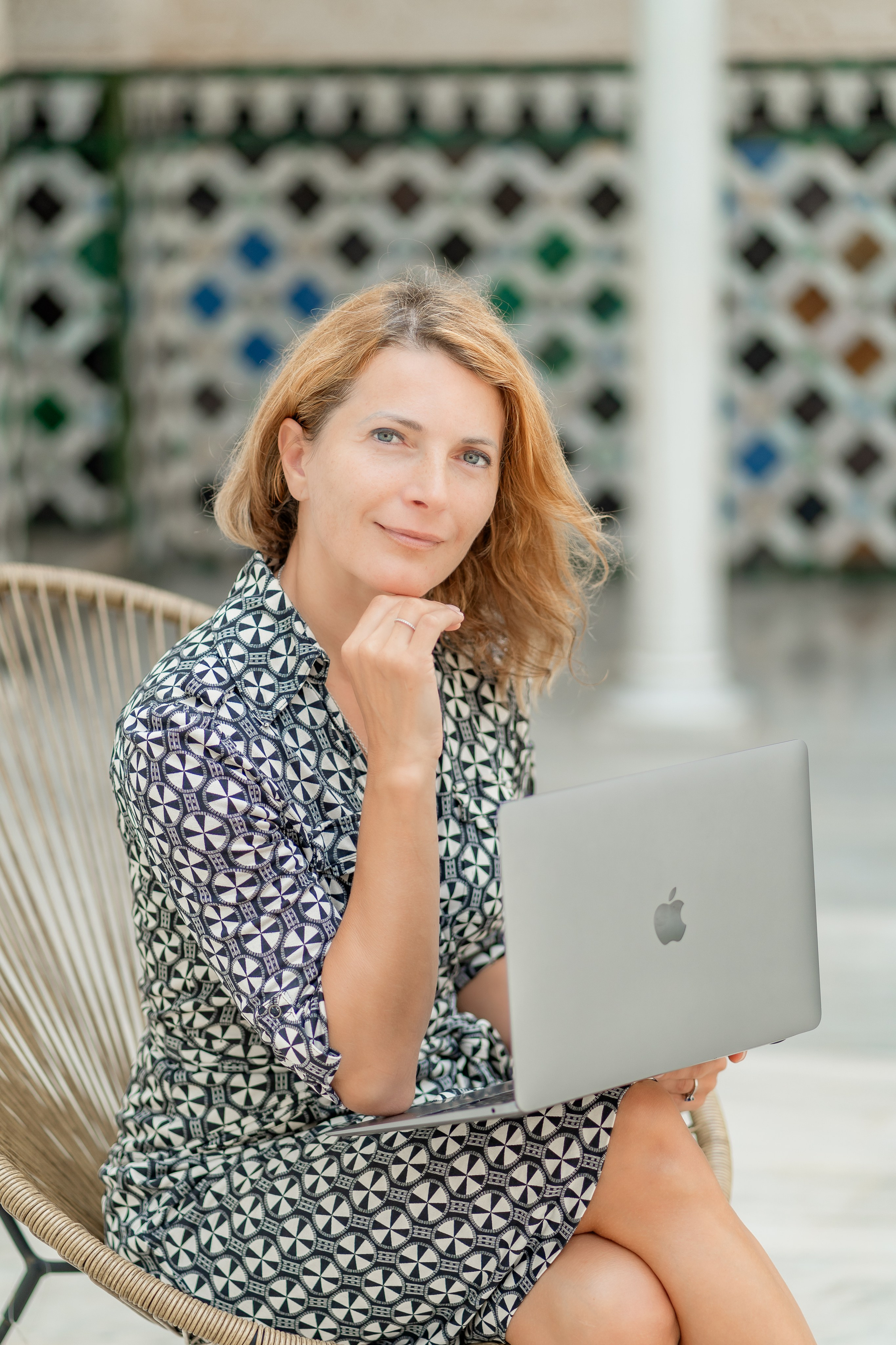 Bianca - Energie Coach. Deine Fotografin auf Mallorca für Familien und Business