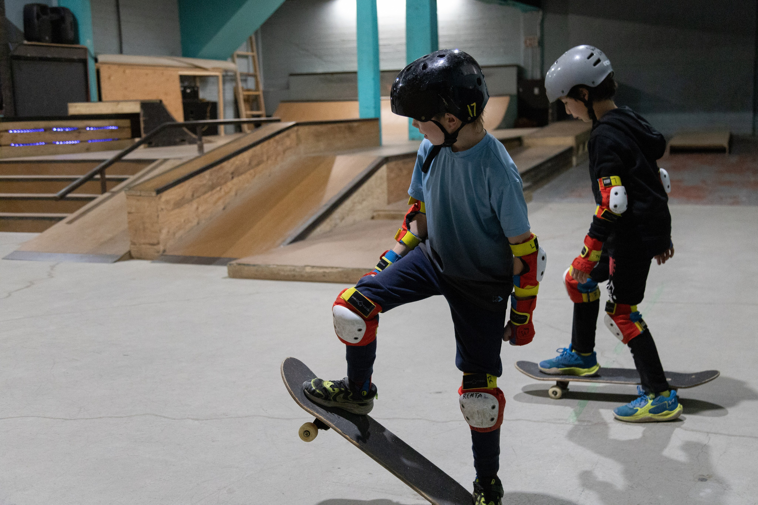 Mason’s 8th birthday. Toronto Portrait Photographer Lena Lac