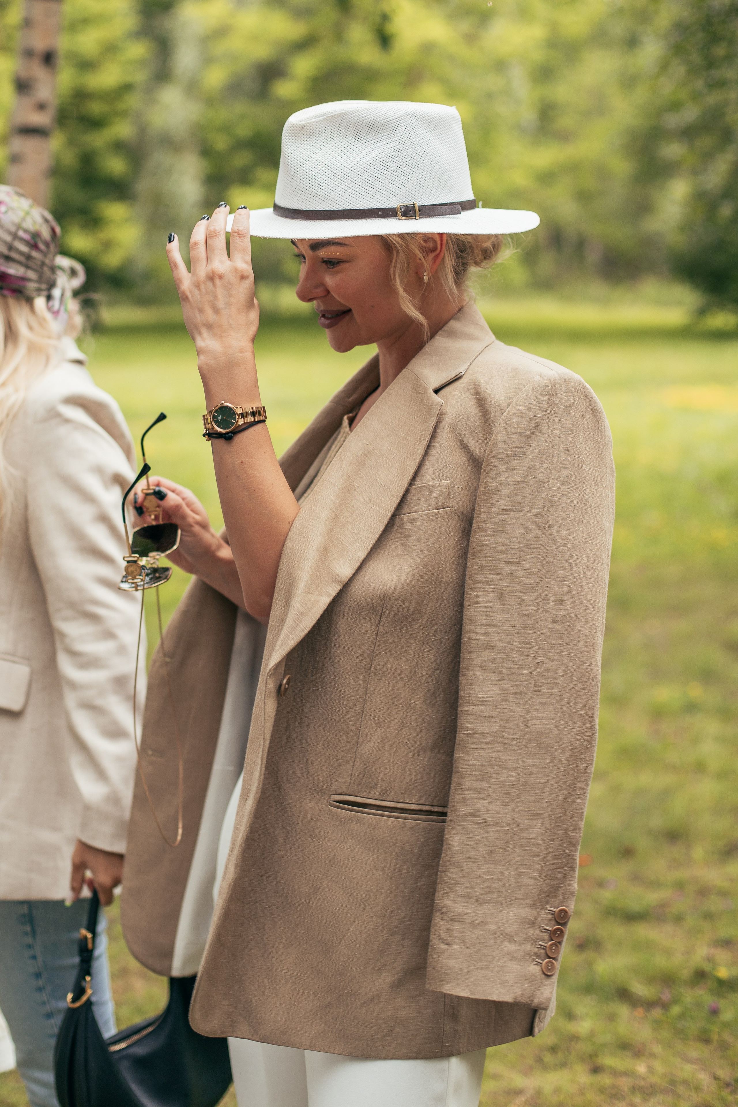 Пикник с девчонками. Главная